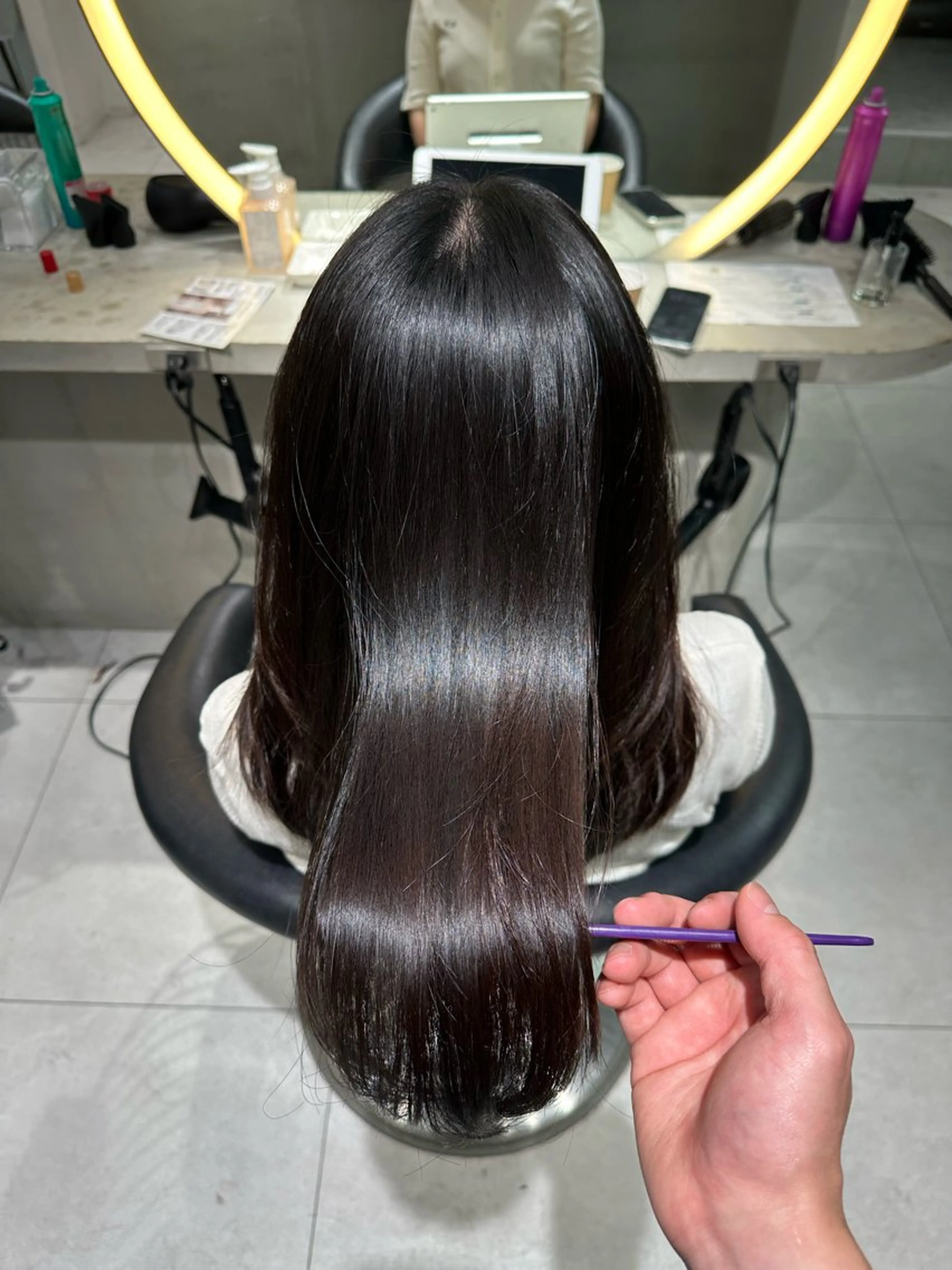 ミディアム パーマ カット 縮毛矯正 ブリーチ縮毛 レイヤーカット/加納のヘアスタイル