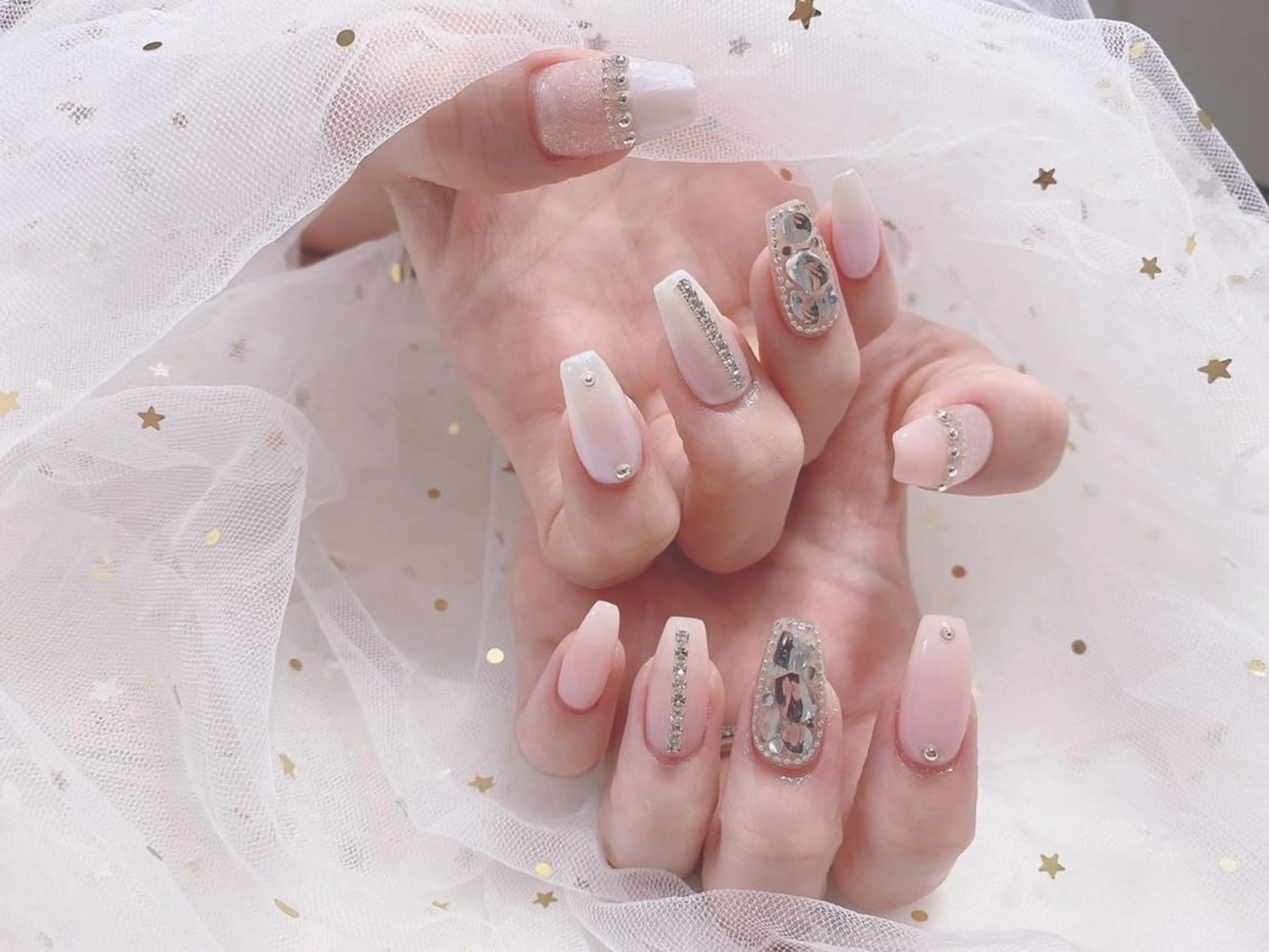 ネイル ジョリ En 💞🦋のネイルデザイン