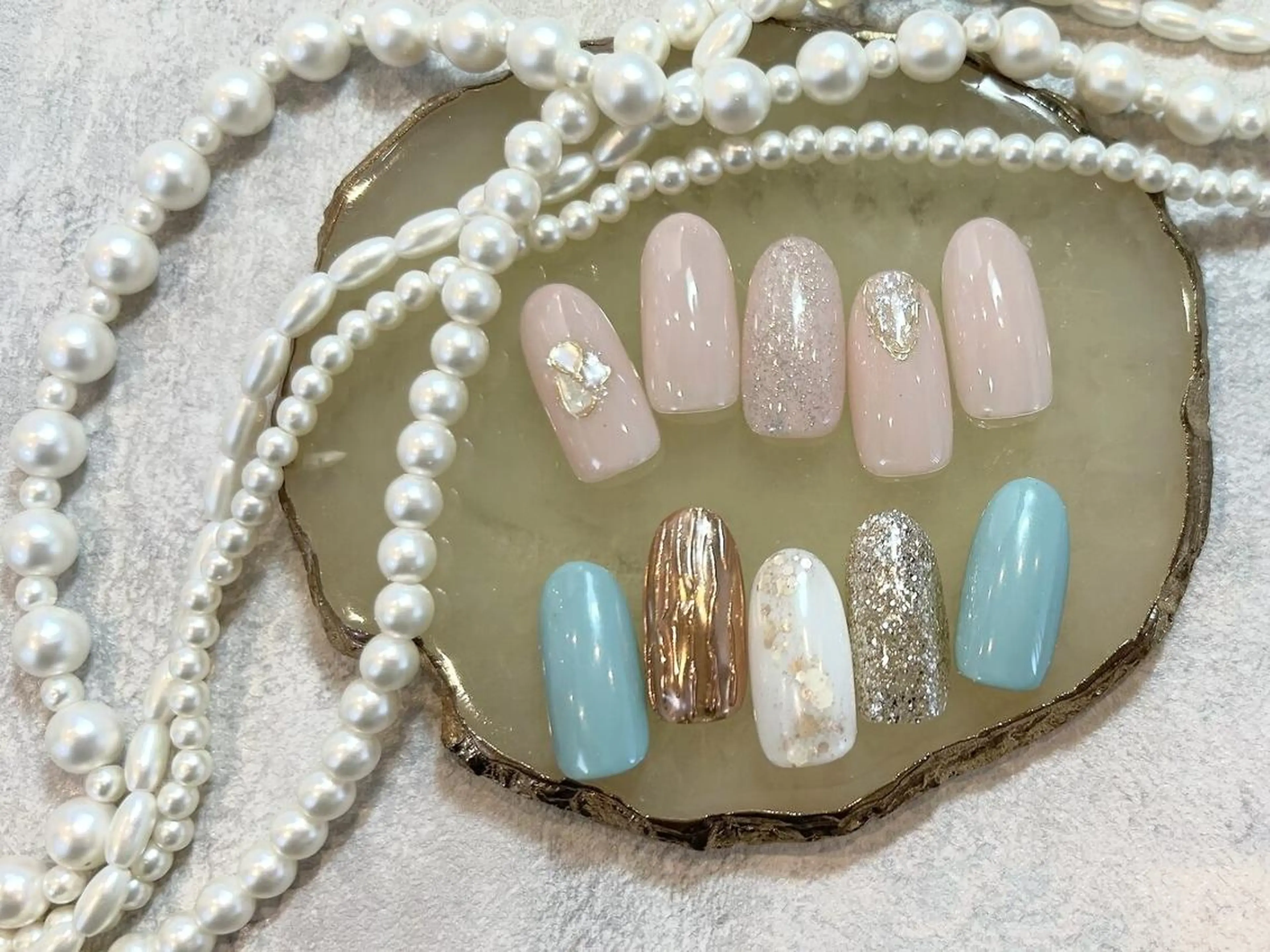 ネイル マグネットネイル シンプルネイル Riana 三橋のネイルデザイン