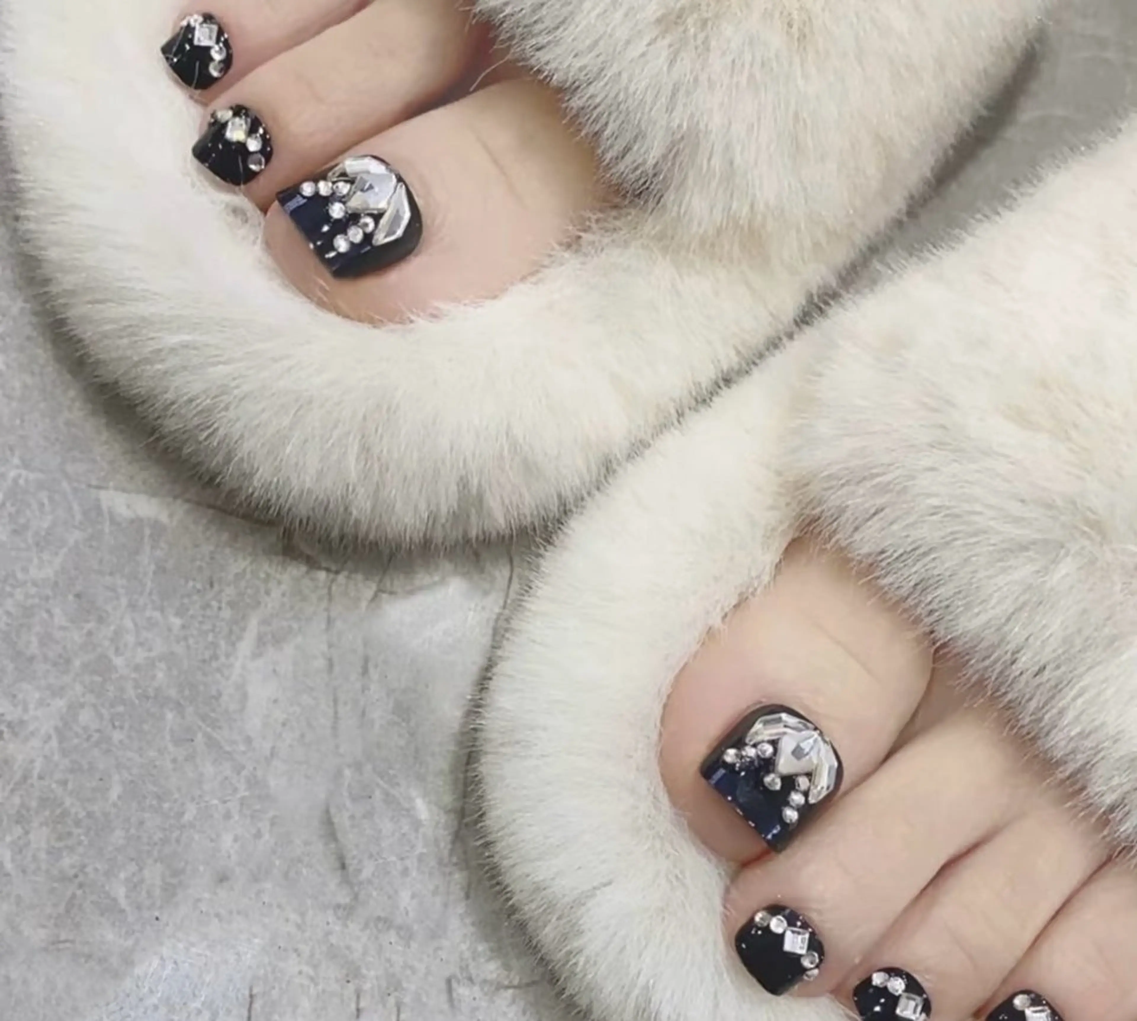 ネイル フットネイル ビューティーリゾート麗所属・于 麗影のエステ・リラクイメージ