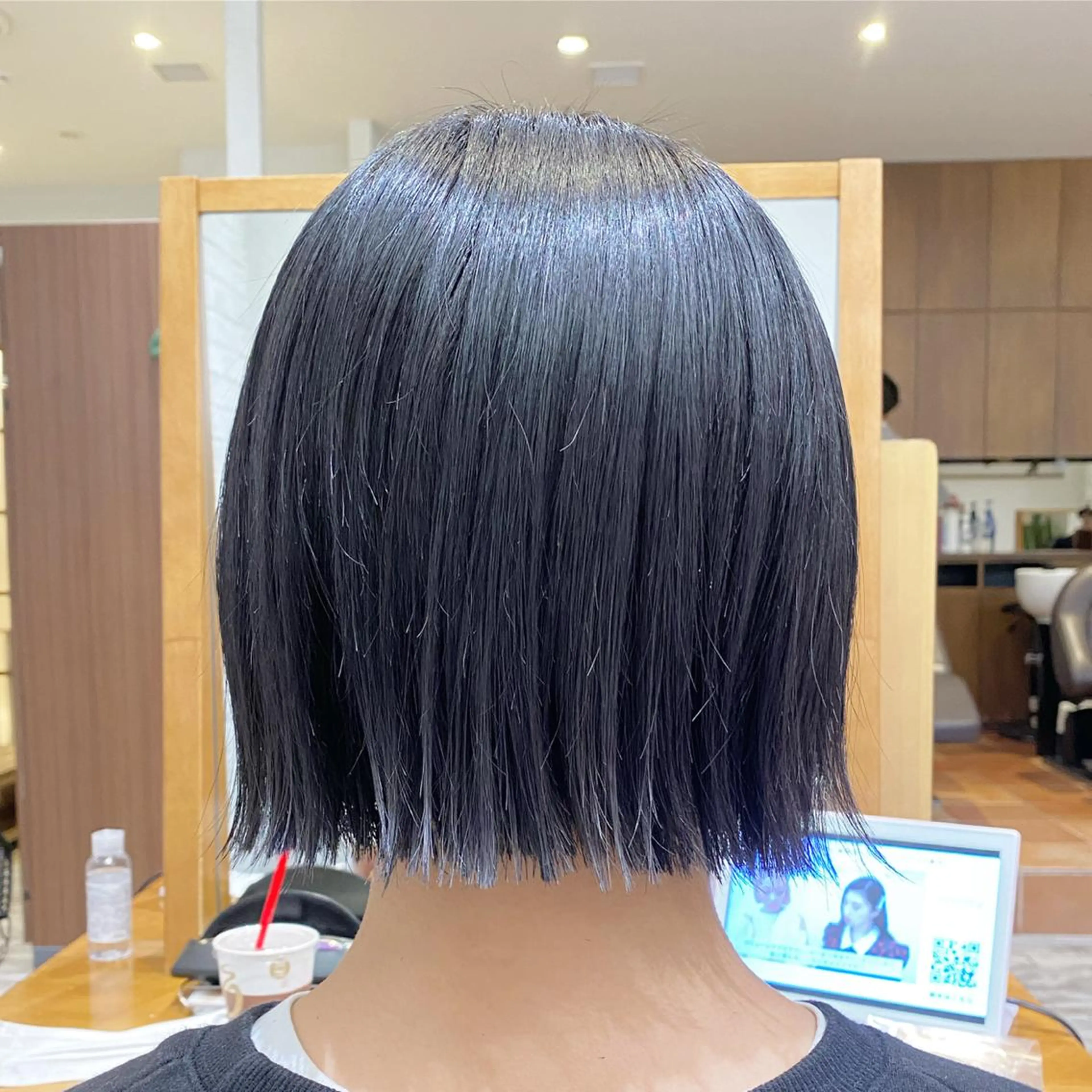 ショート 切りっぱなしボブ ボブ 栗原 瑞稀のヘアスタイル