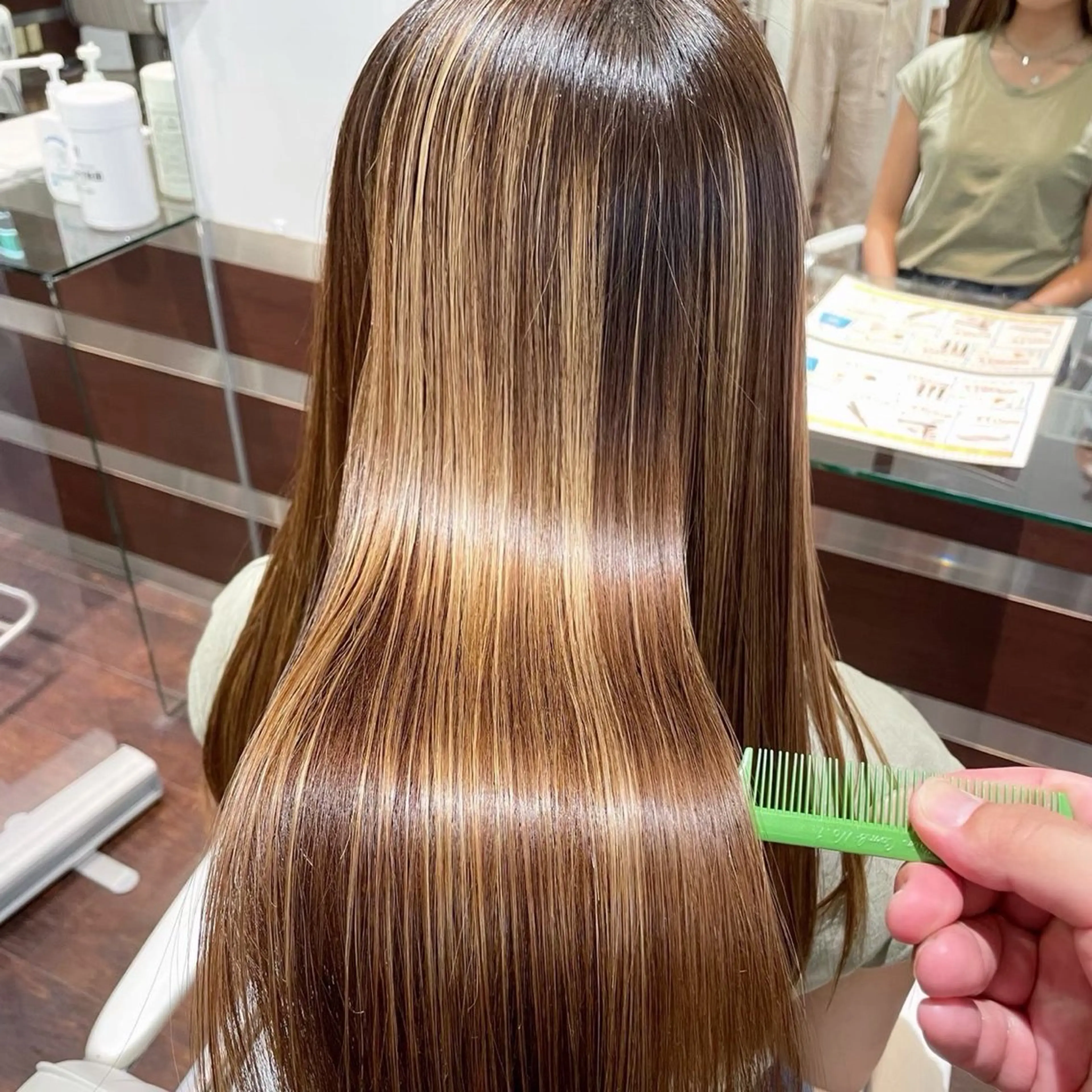 ロング 縮毛矯正 韓国風/艶髪/縮毛/ ストレート/もえかのヘアスタイル