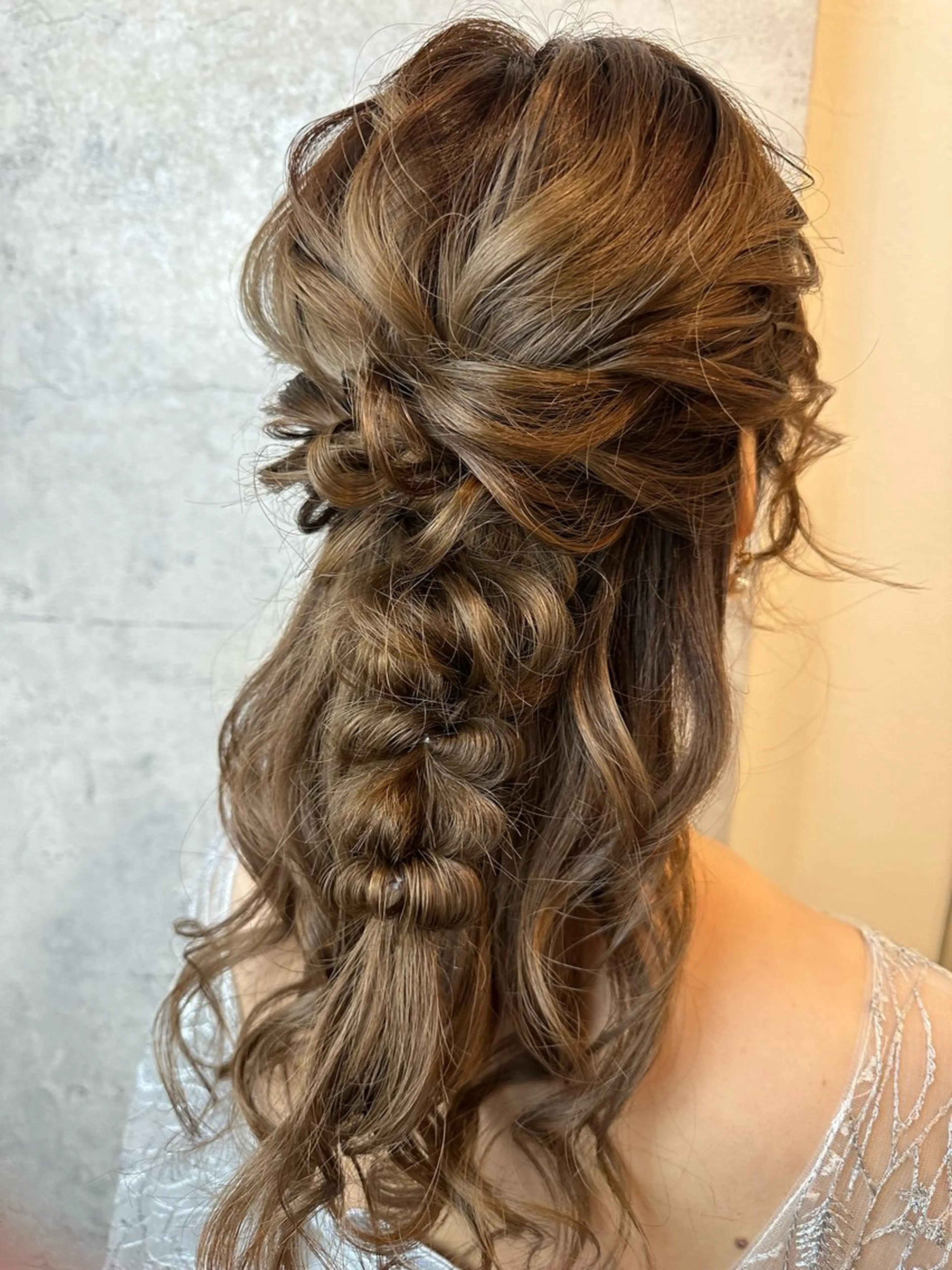 巻き髪💫(アレンジ無し)韓国風ヨシンモリ🇰🇷ウェーブ巻き🤍くびれ巻き🩵etc.....の写真