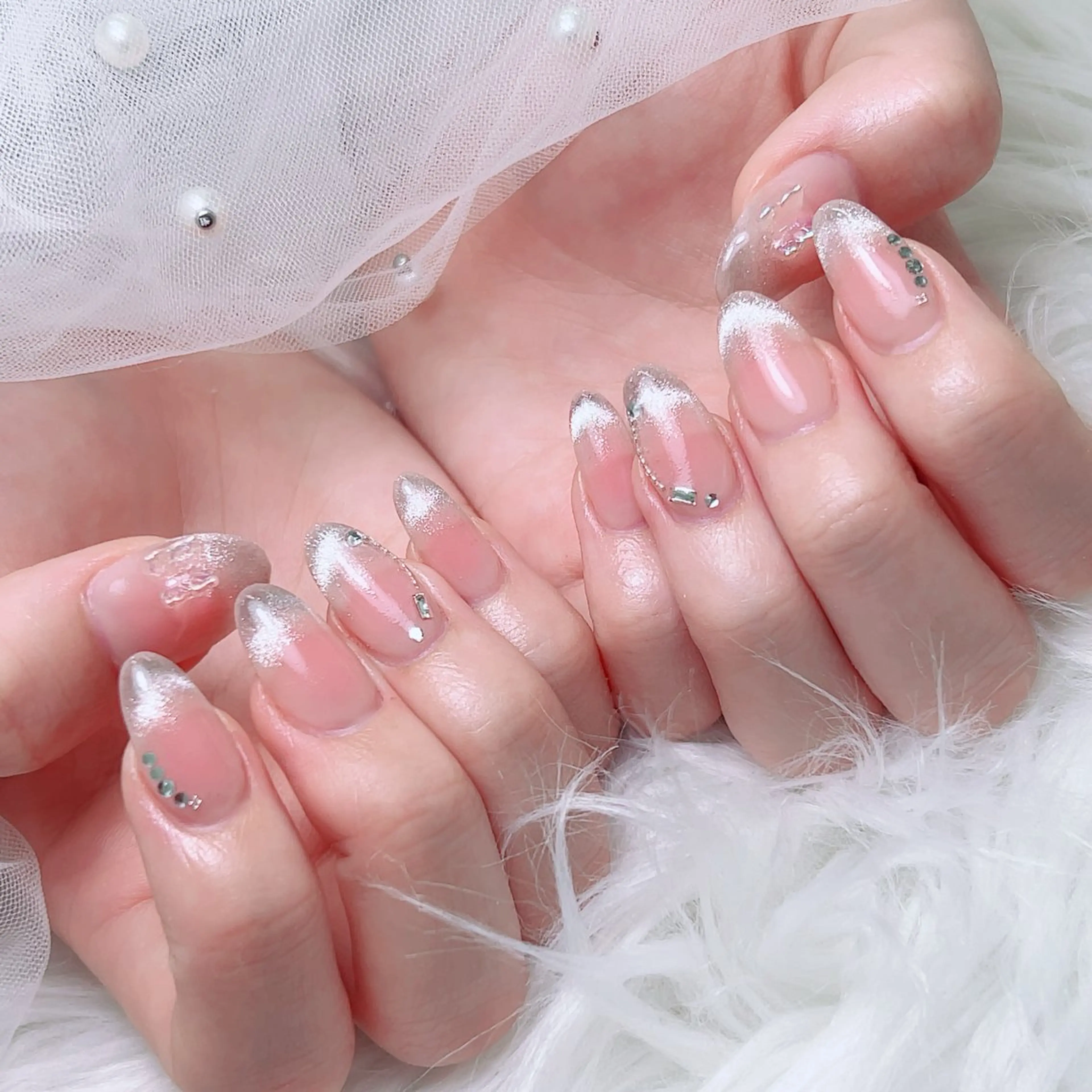 ミディアム ハンドネイル gallery Yumiのネイルデザイン