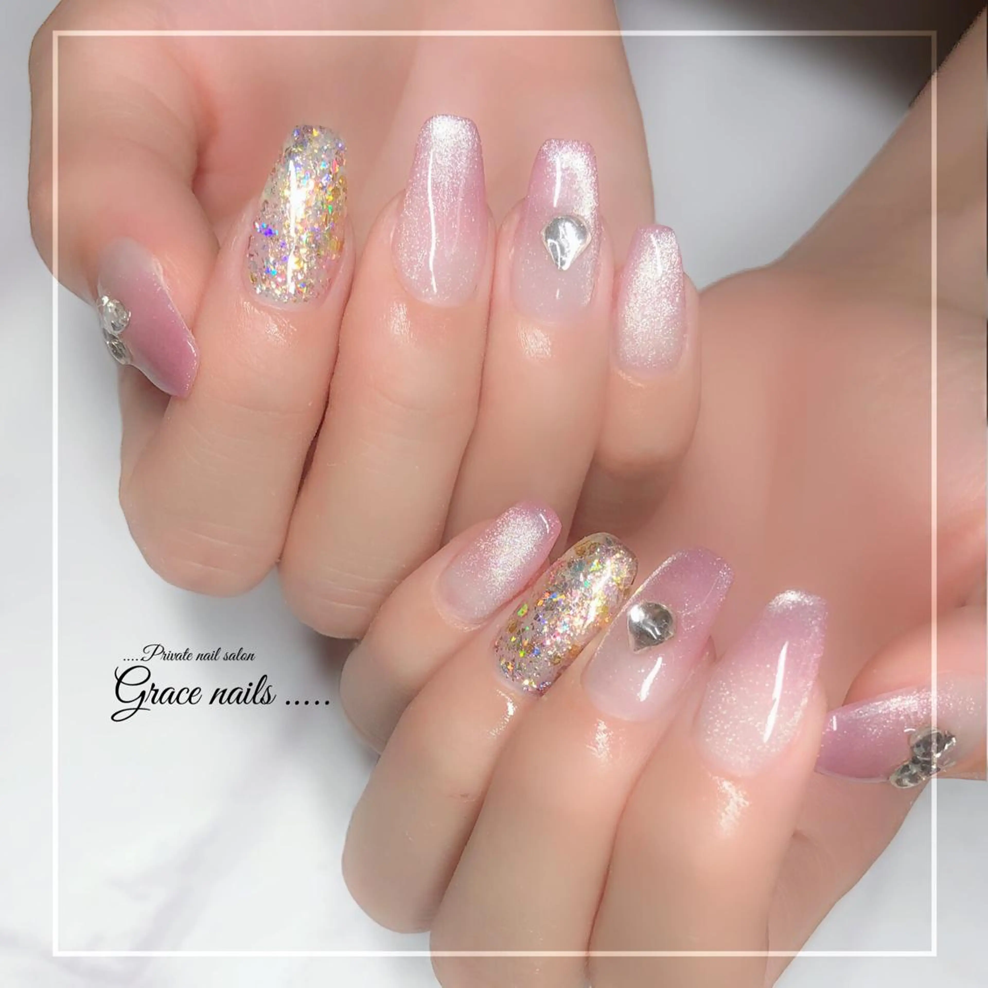 ネイル GRACE NAILSのネイルデザイン