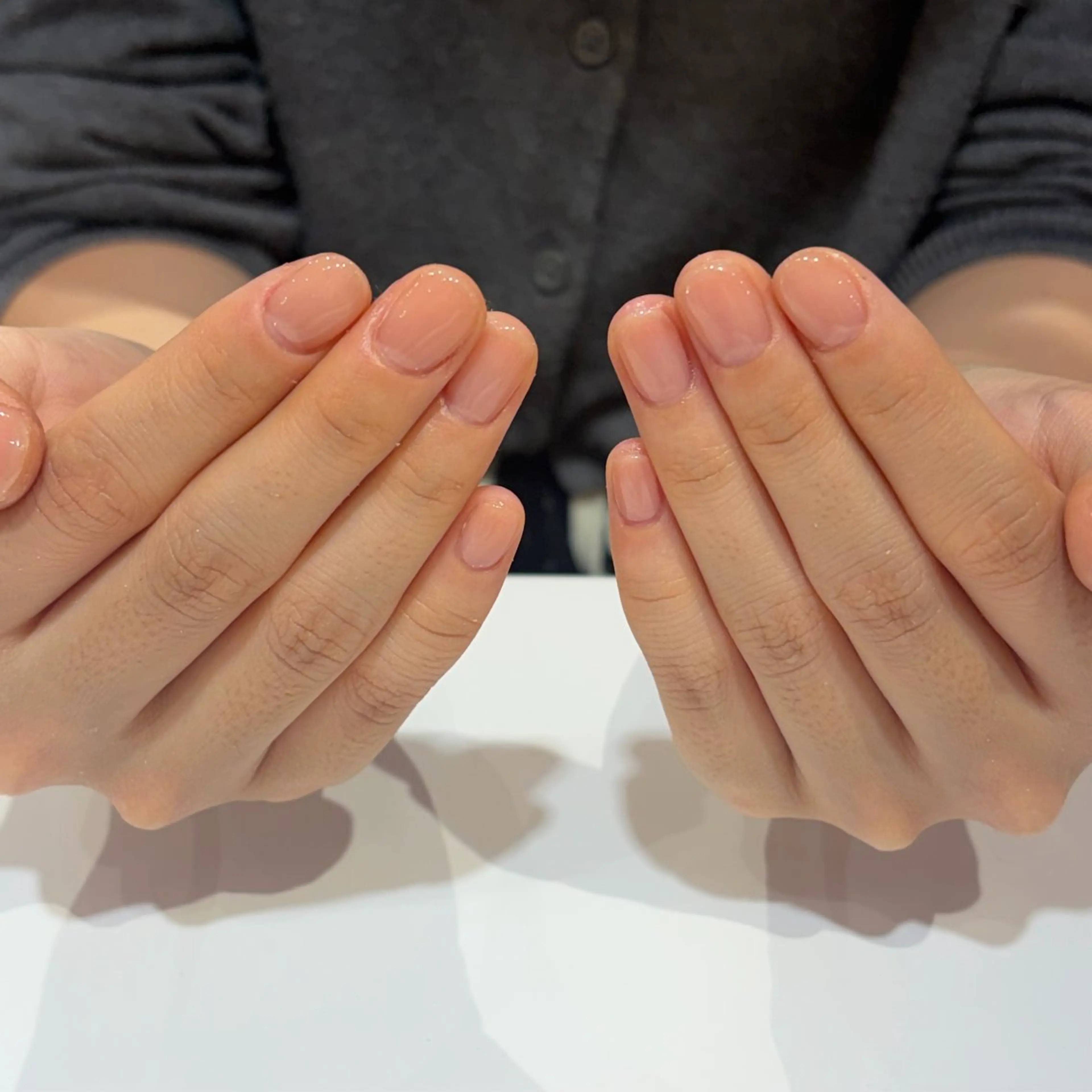 ネイル ワンカラーネイル SHELL NAIL ホノカ🤍のネイルデザイン