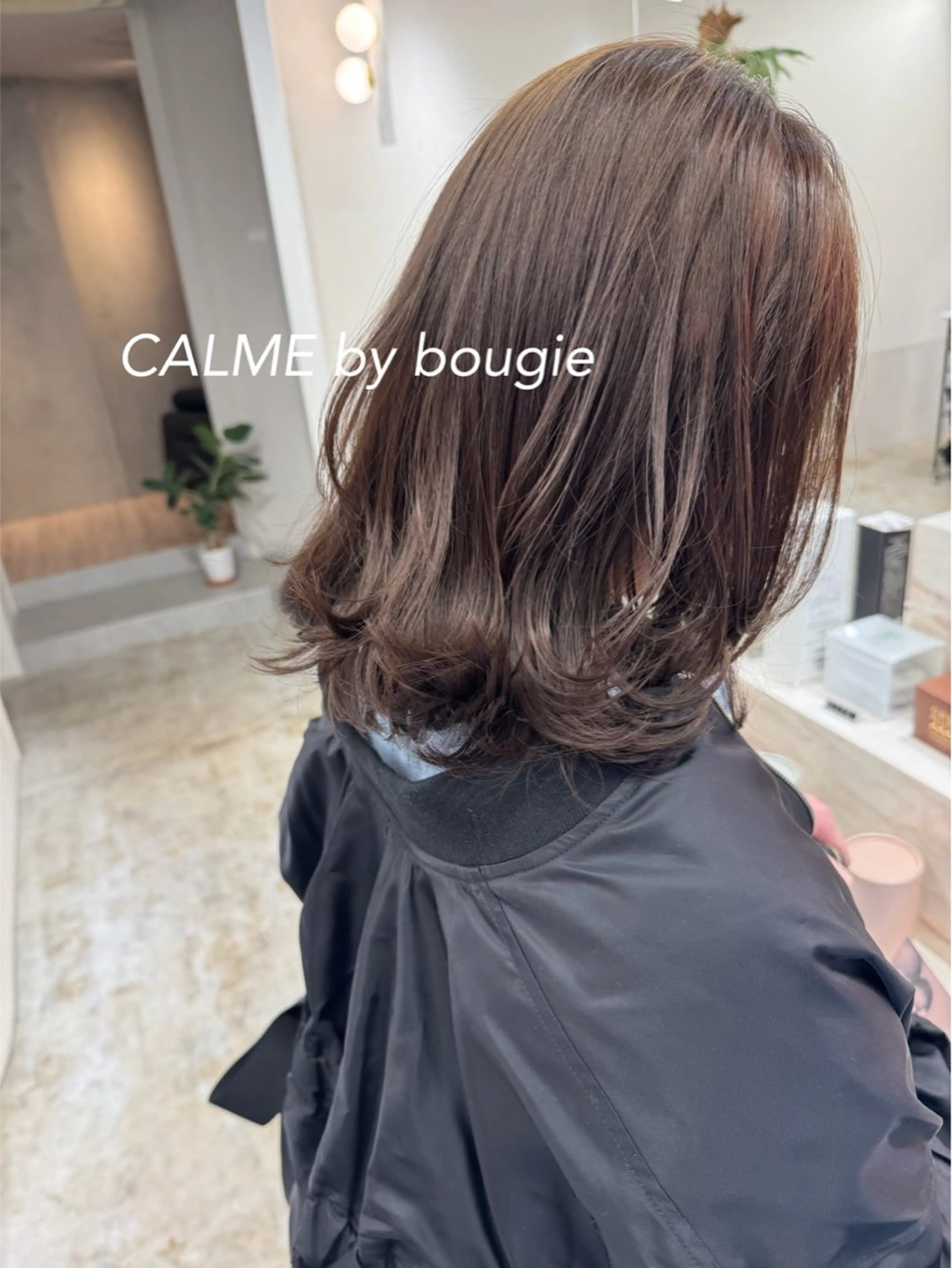 セミロング レイヤーカット CALME  by bougie ENAのヘアスタイル