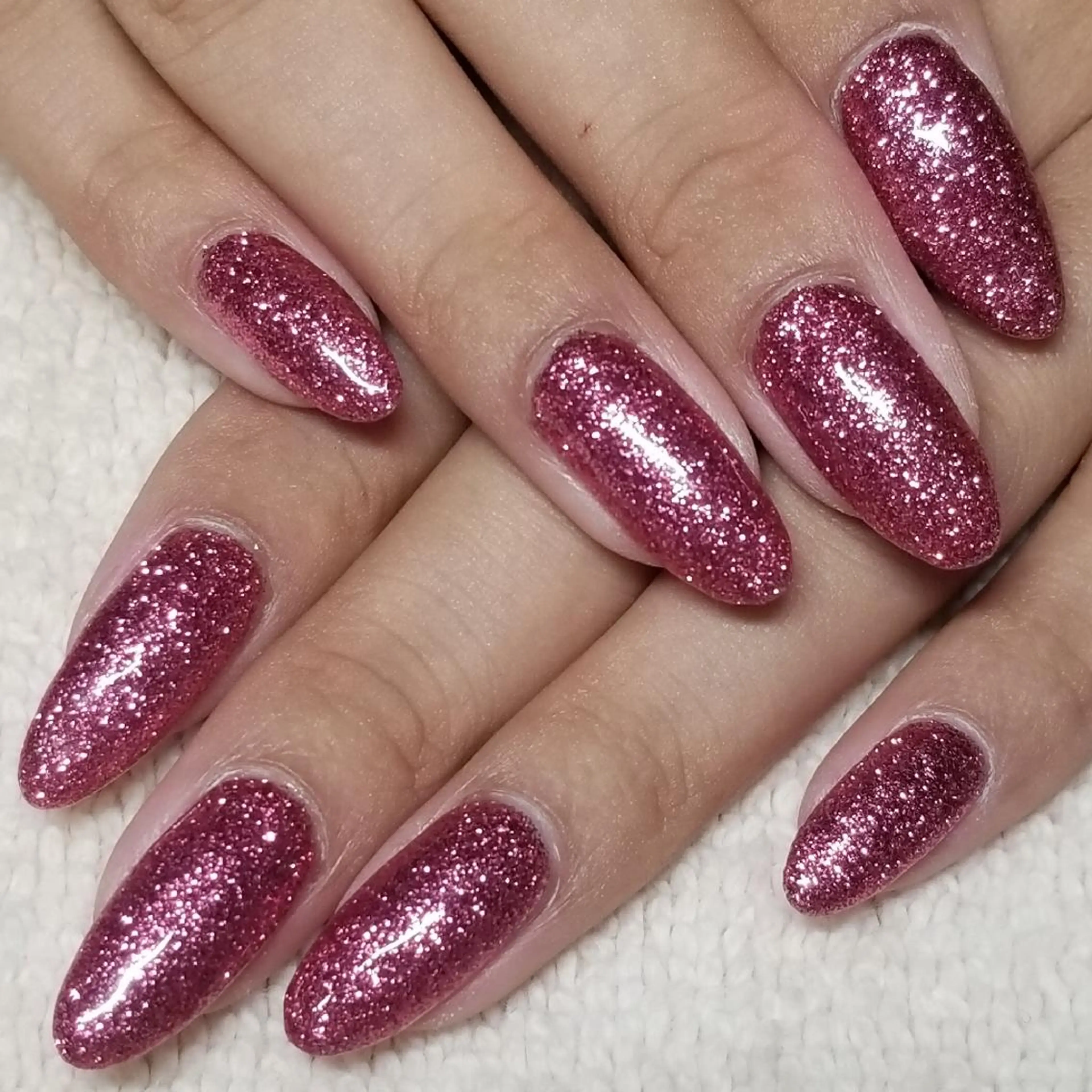 ネイル ラメ(グリッター) ワンカラーネイル ピンク ハンドネイル よしだ ひろきのネイルデザイン