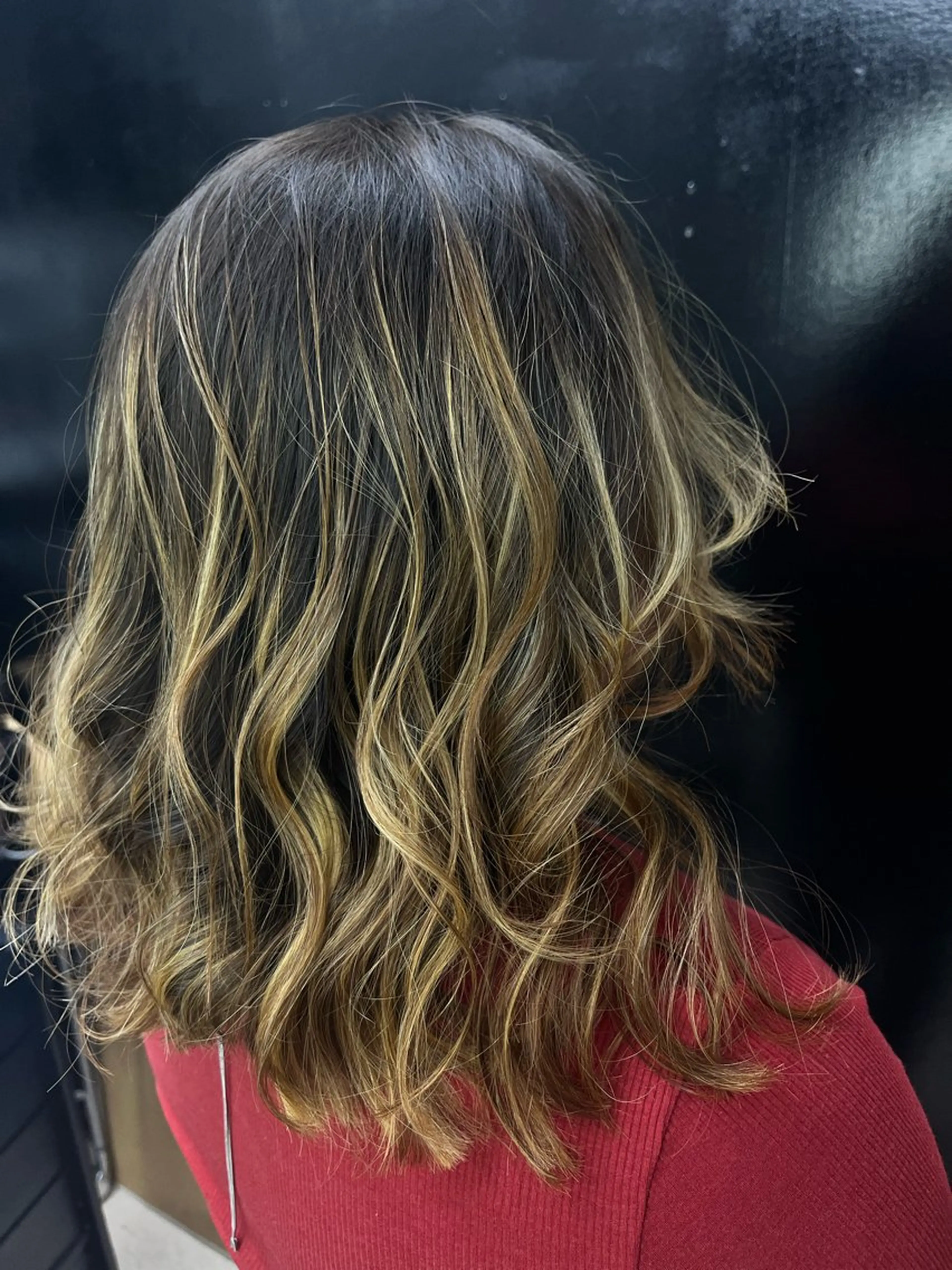 ミディアム カラー Japuska ジャプスカのヘアスタイル