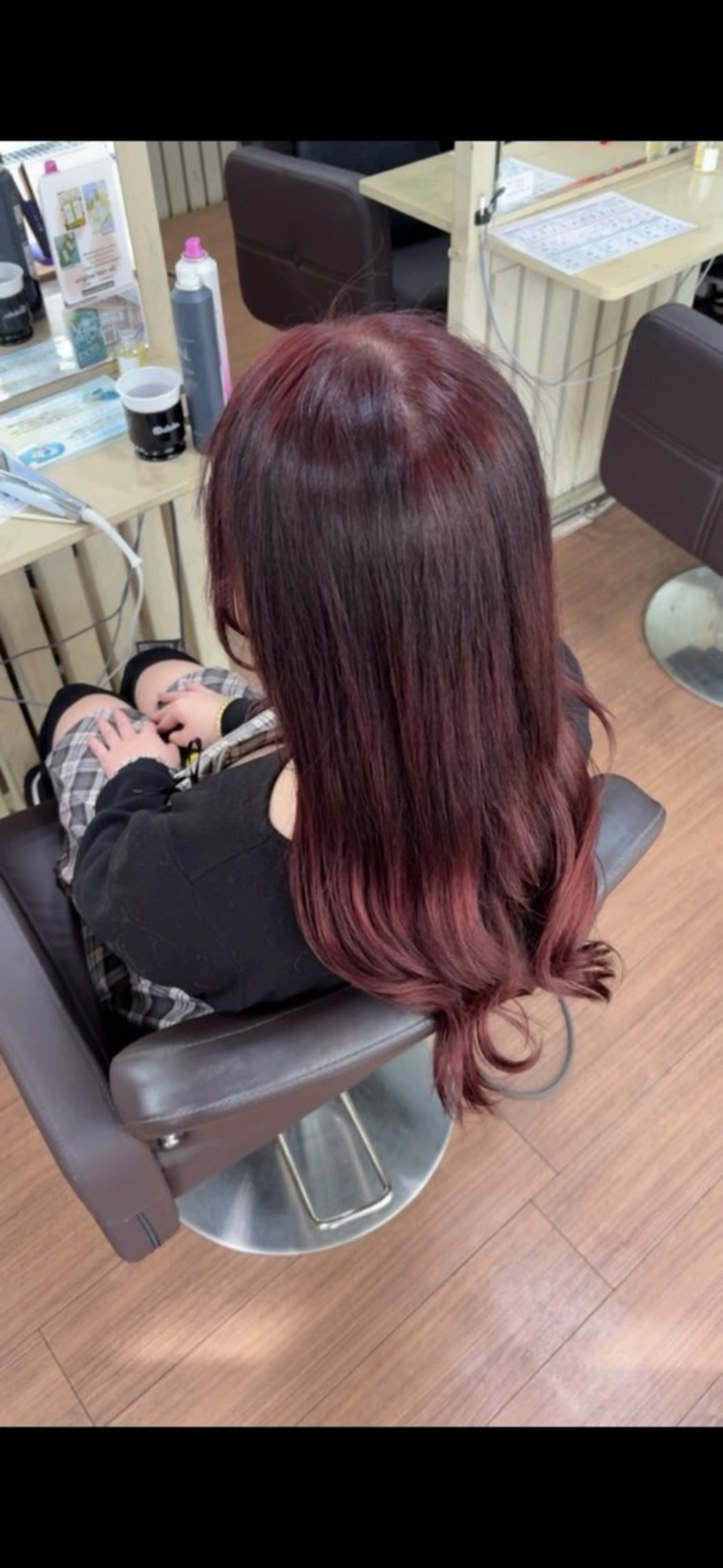 ロング ヘアカラー 井上 孝雄のヘアスタイル