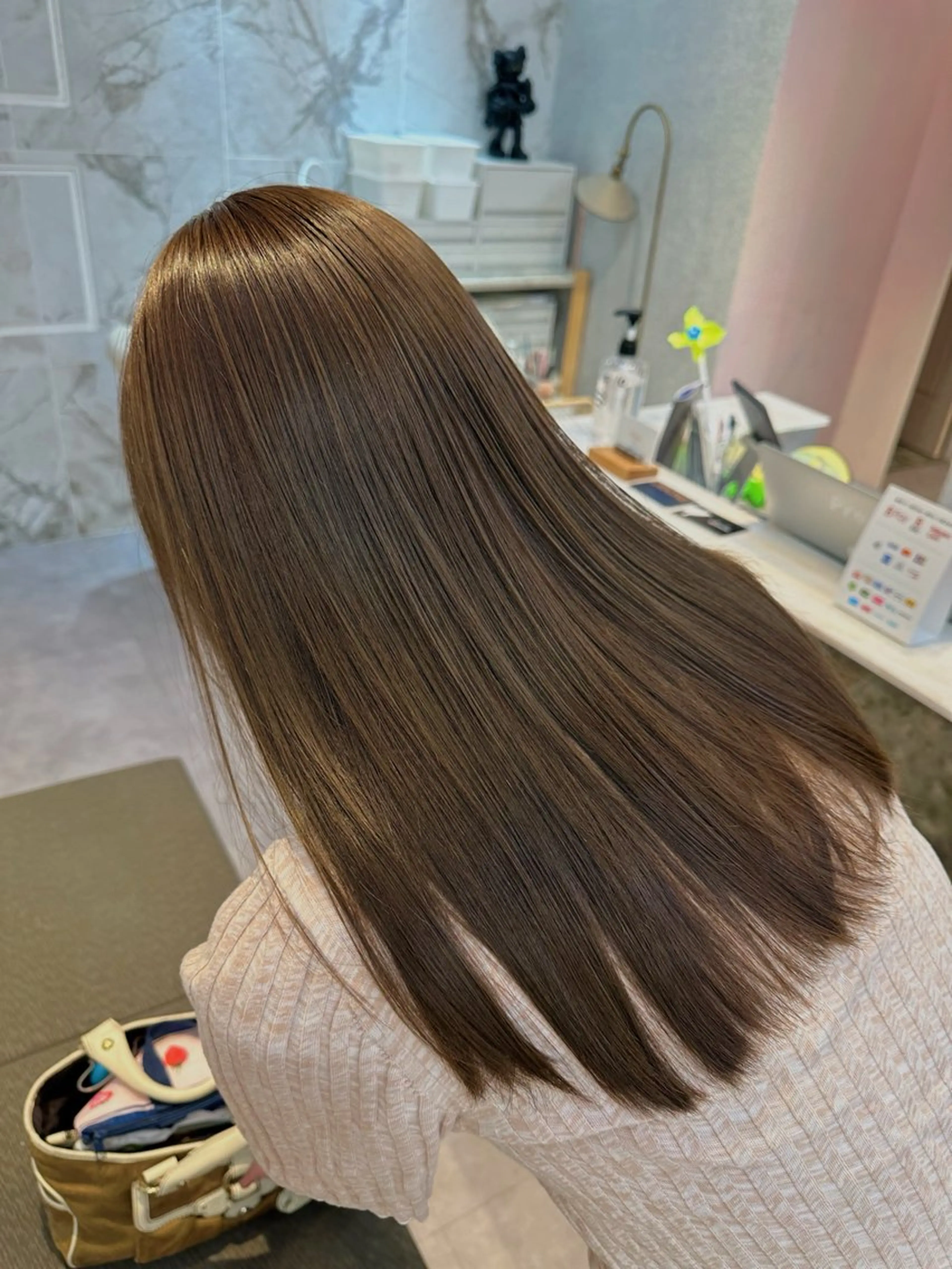 カラー トリートメント 上品な透明感カラー 🫧renのヘアスタイル