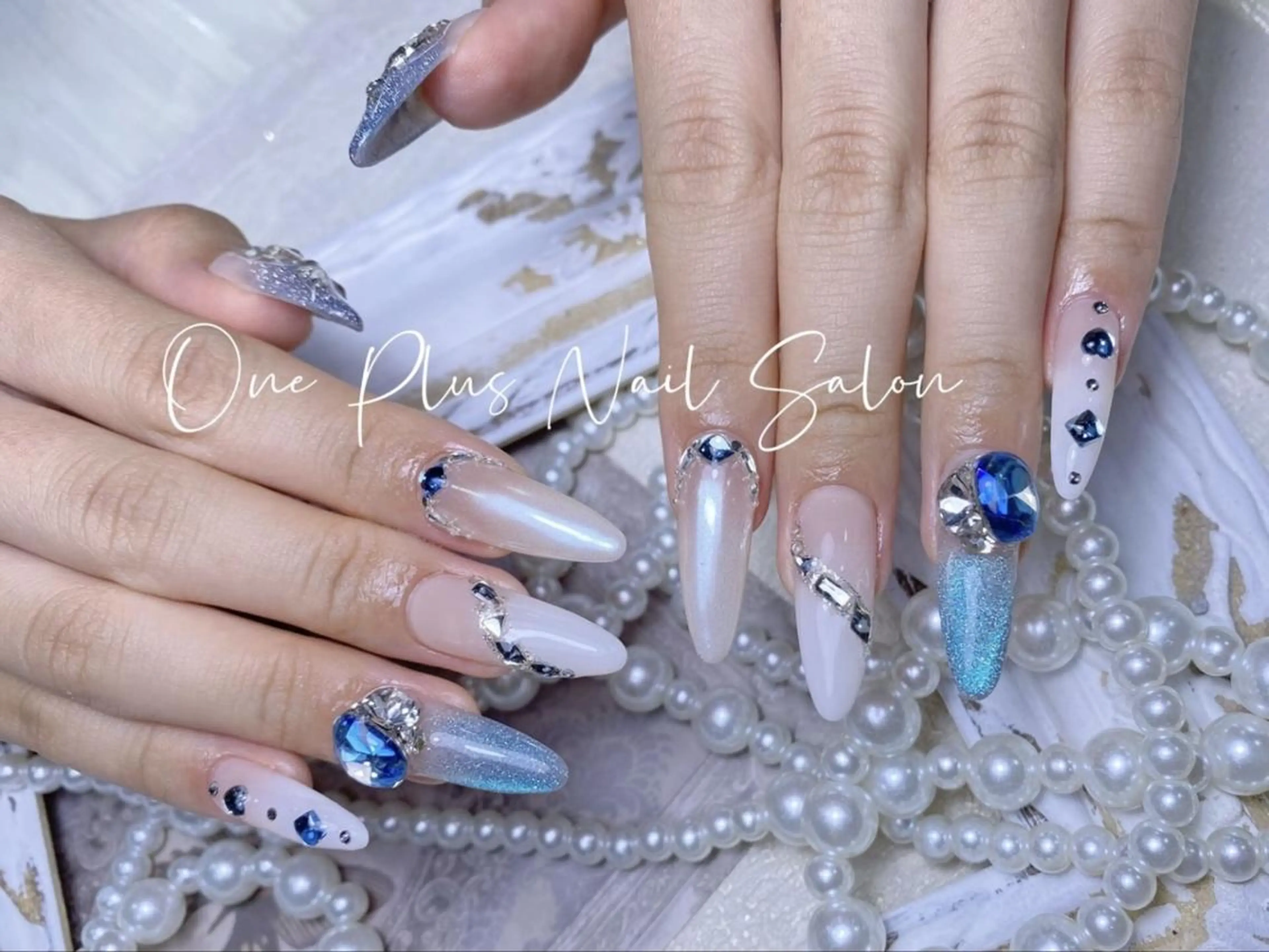 ネイル 持ち込み ピンク 夏ネイル One Plus Nail Salonのネイルデザイン