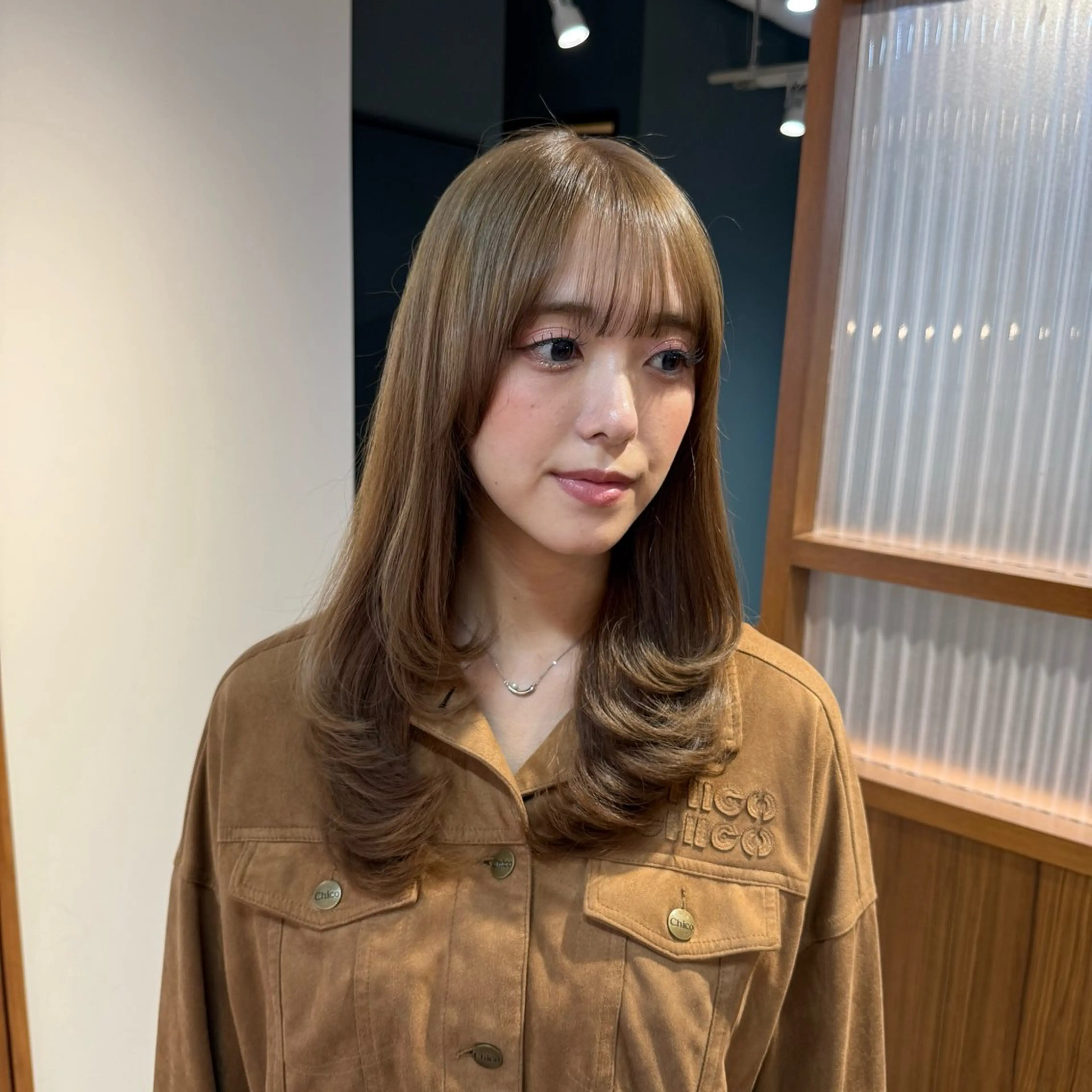 カラー ベージュカラー カット ヘアカラー トリートメント 🎀 夏秋🎀のヘアスタイル