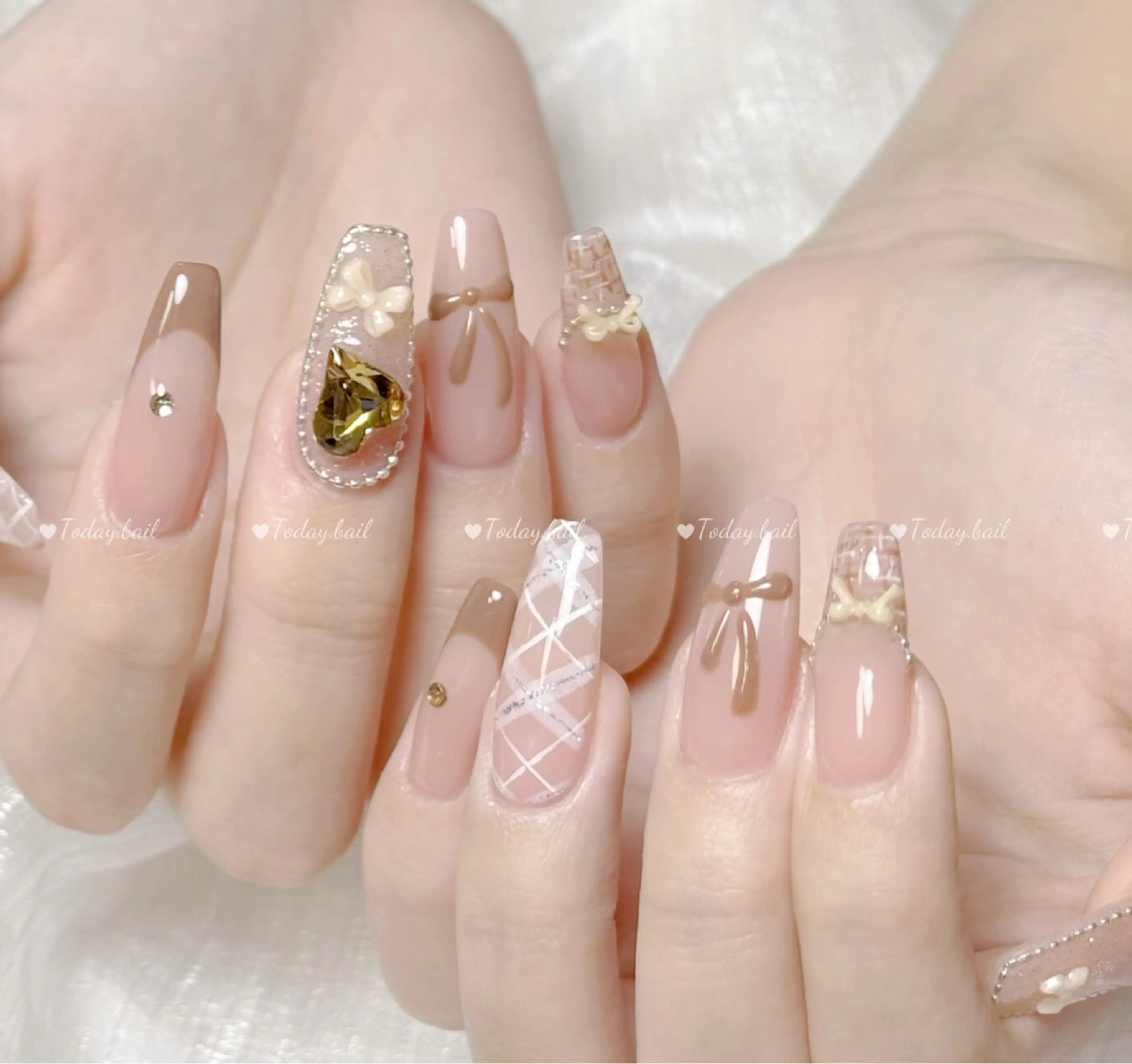 ネイル ハンドネイル 🎀Today nail💅のネイルデザイン