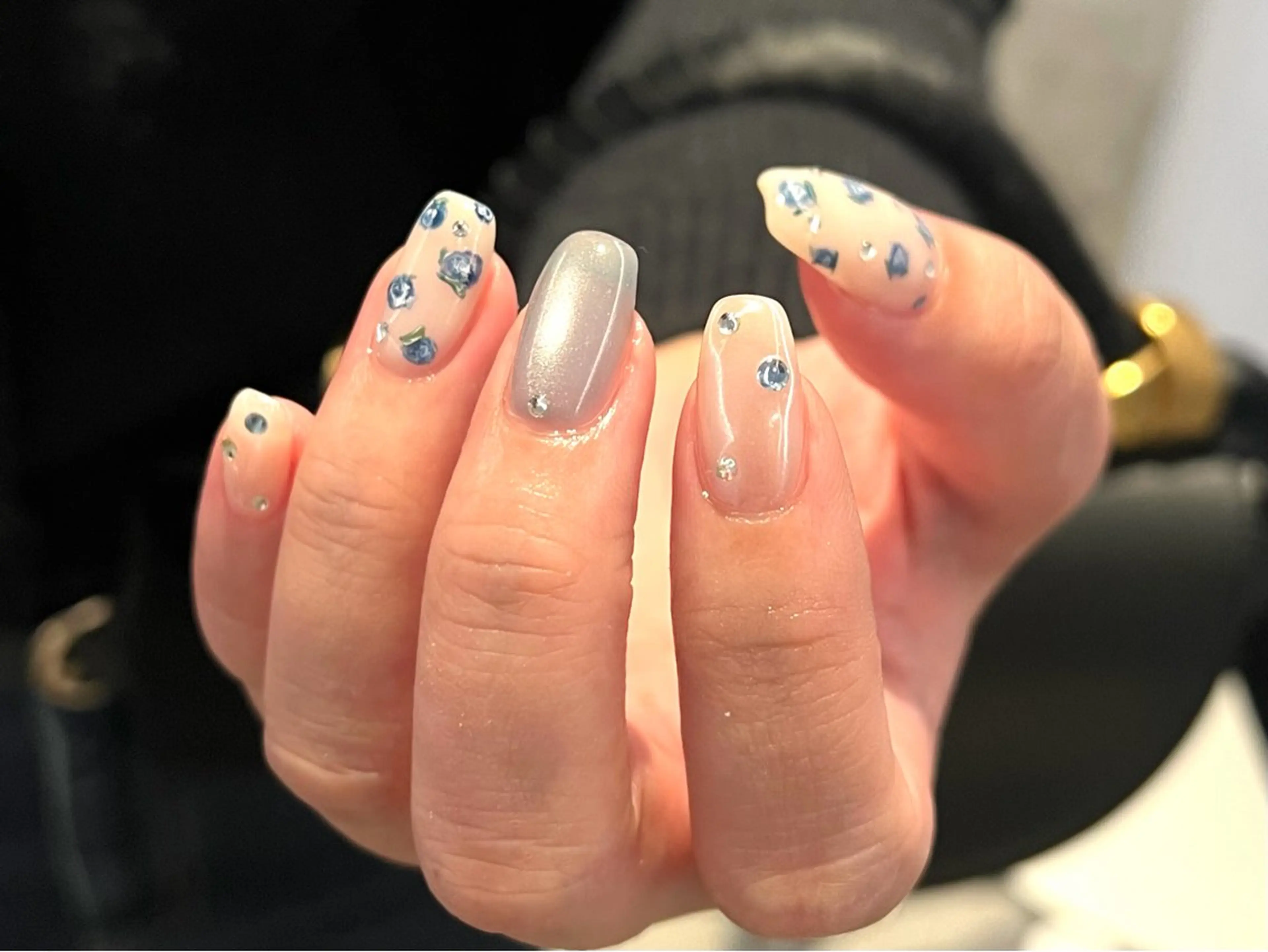 ネイル ハンドネイル yomu nail yuumiのネイルデザイン