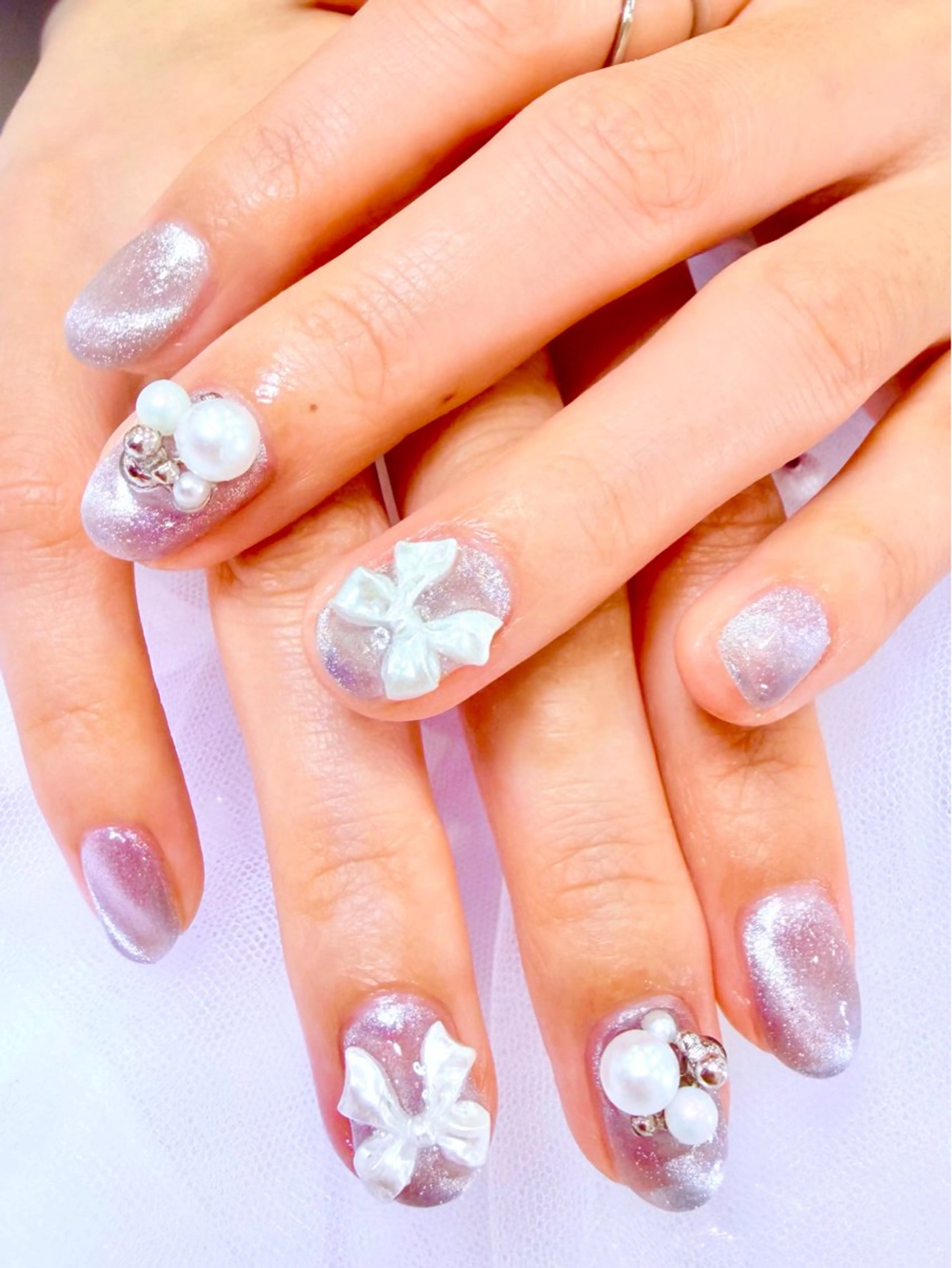 ネイル マグネットネイル ハンドネイル Lily 船橋　髙田 寛子のマツエク・マツパデザイン