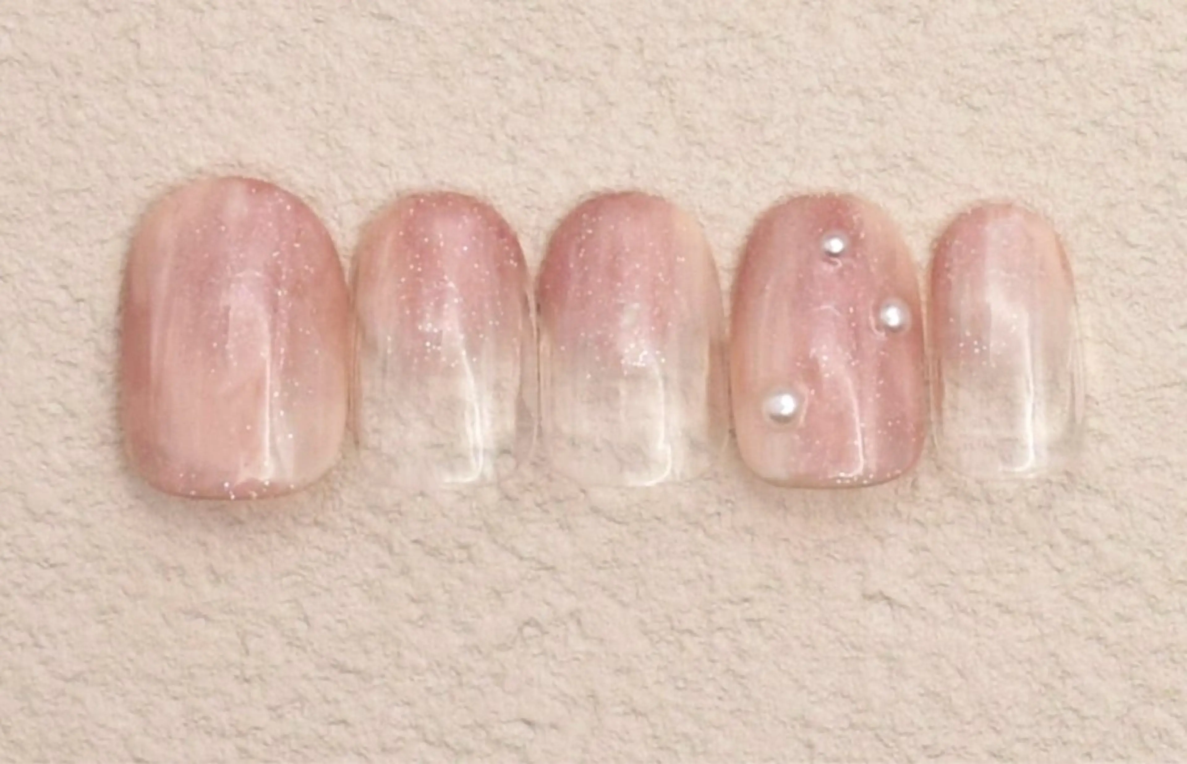 ネイル ゆら 練習生💅🏻のネイルデザイン