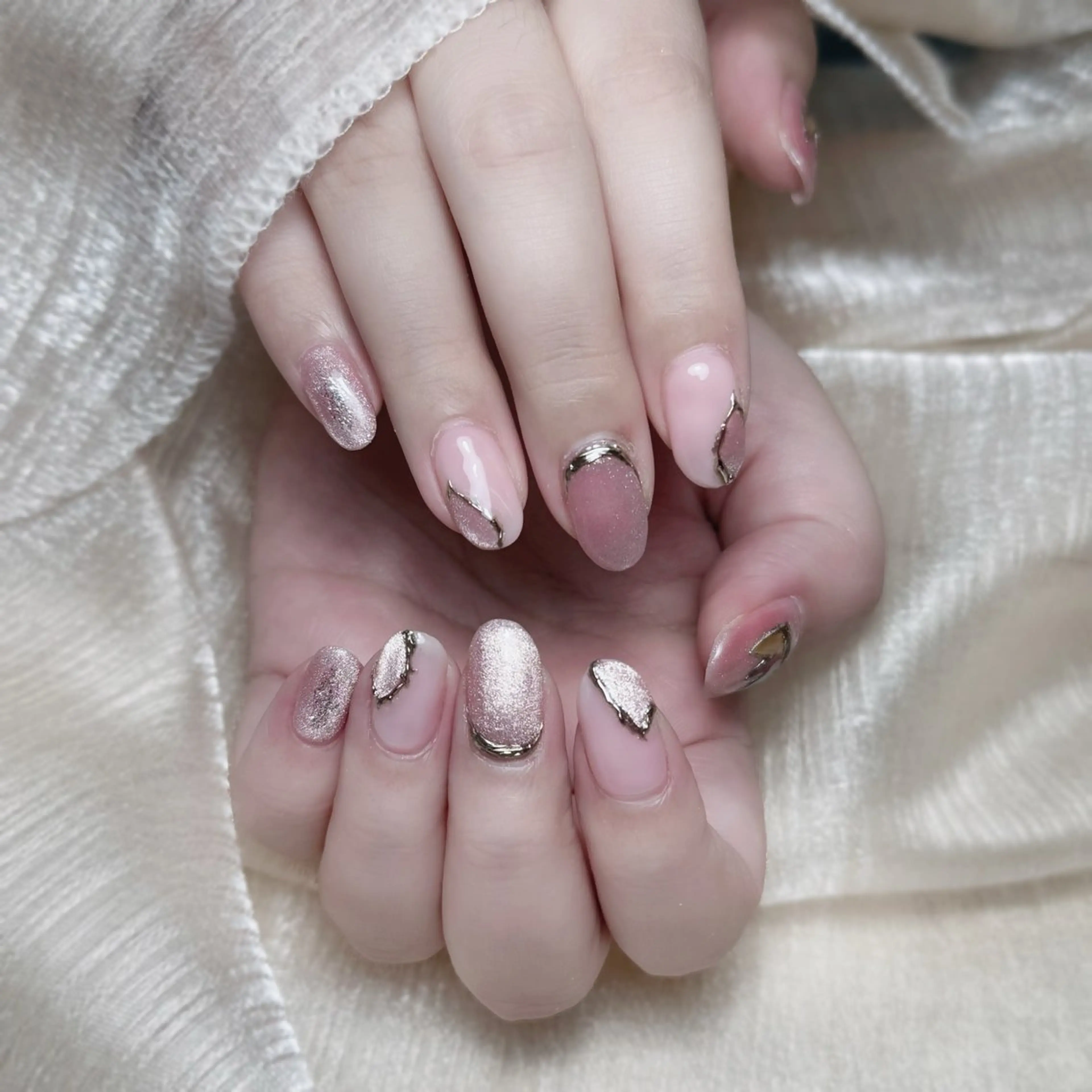 ネイル ハンドネイル いちご ちゃんのネイルデザイン