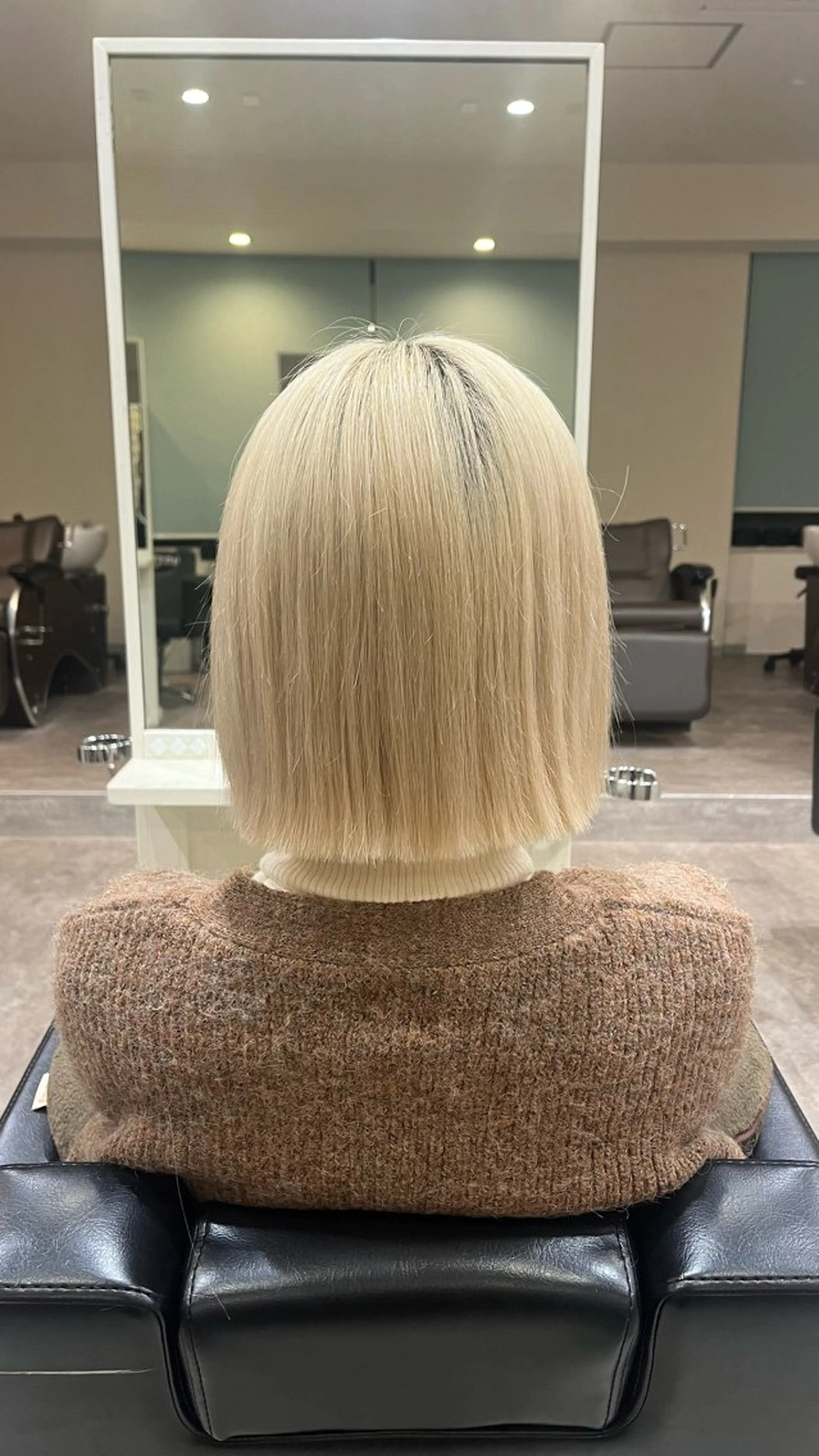 ショート 切りっぱなしボブ ボブ 🩷愛咲🩷レイヤー /透明感カラーのヘアスタイル