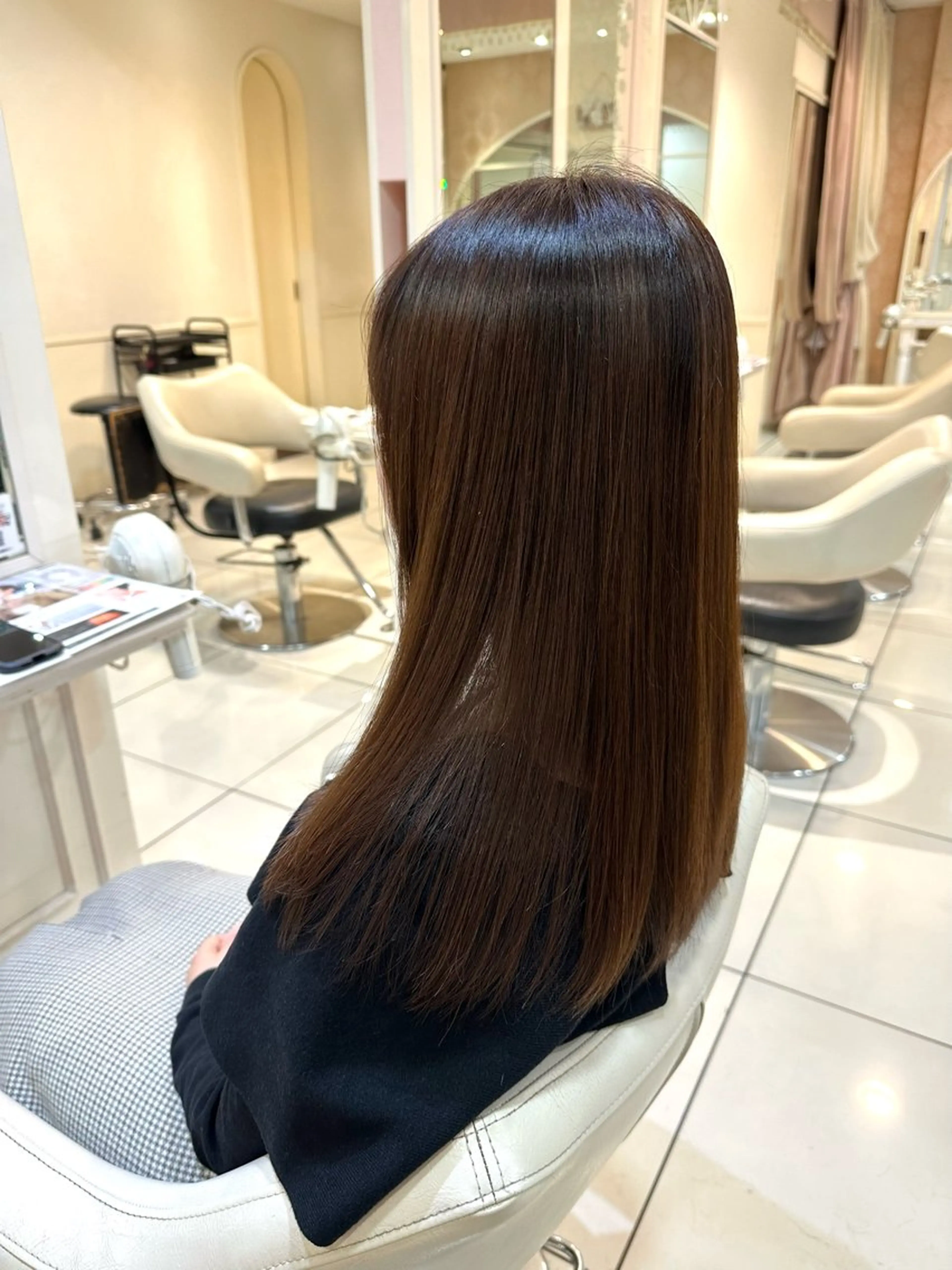 ロング カラー ツヤ重視 ワンカラー🫧Mioのヘアスタイル