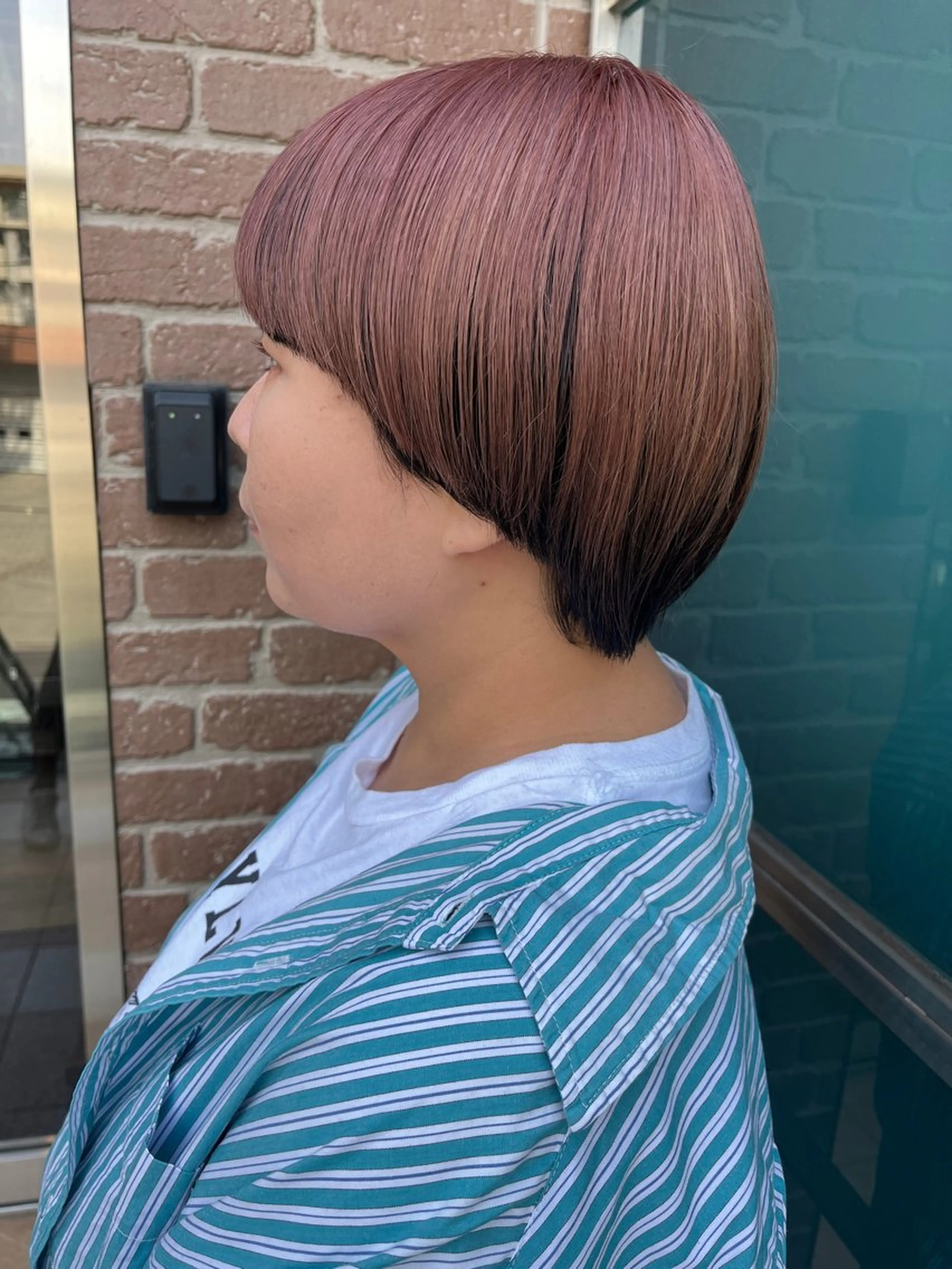 ショート カラー パーマ 久木原 ゆりのヘアスタイル