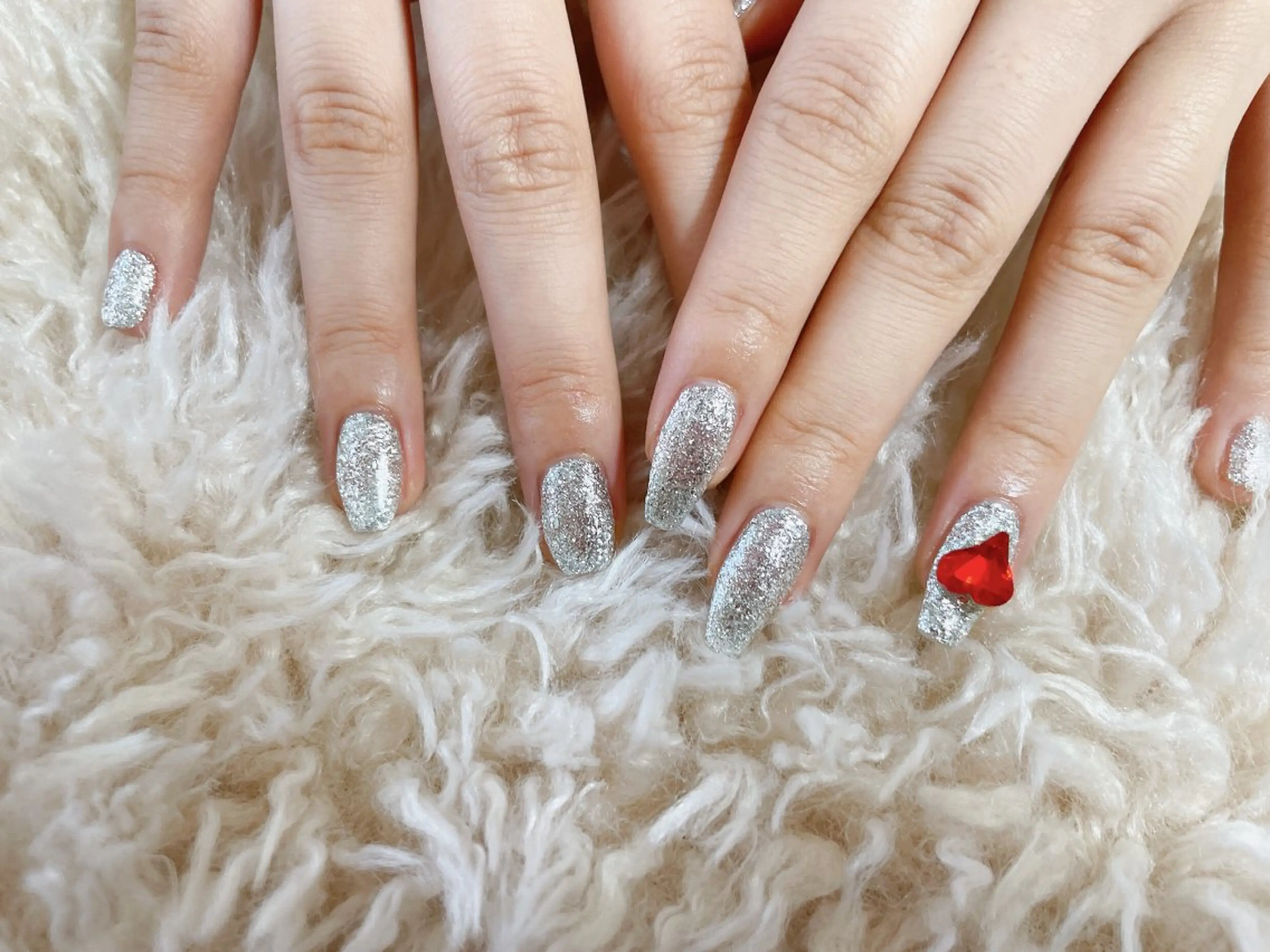 ネイル ジェルネイル 韓国ネイル ワンカラーネイル パラジェル シルバー kikinail 溝の口のネイルデザイン