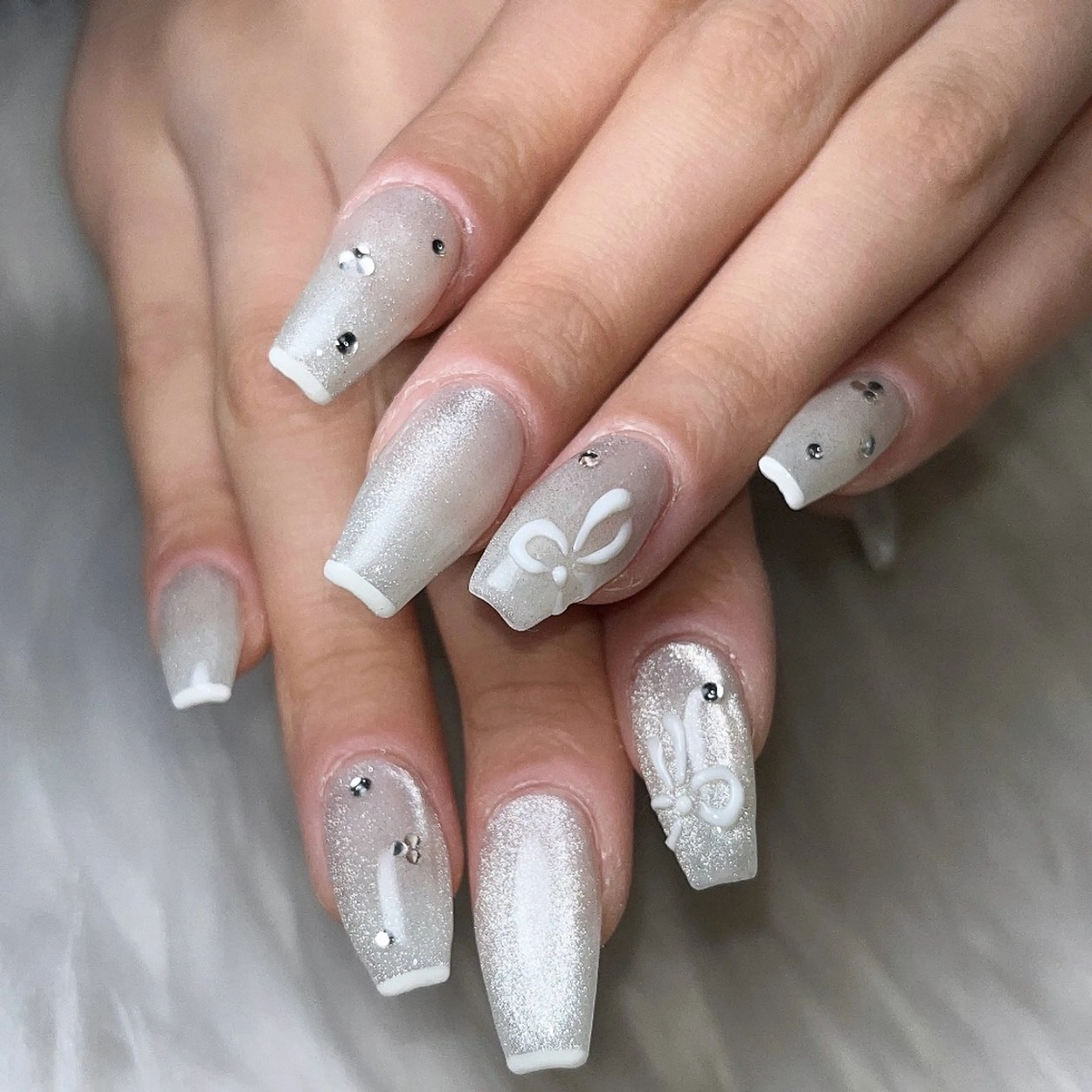 ネイル 韓国ネイル ラメ(グリッター) 持ち込み ハンドネイル 🐕🦺Yappy 💗A-tanのネイルデザイン