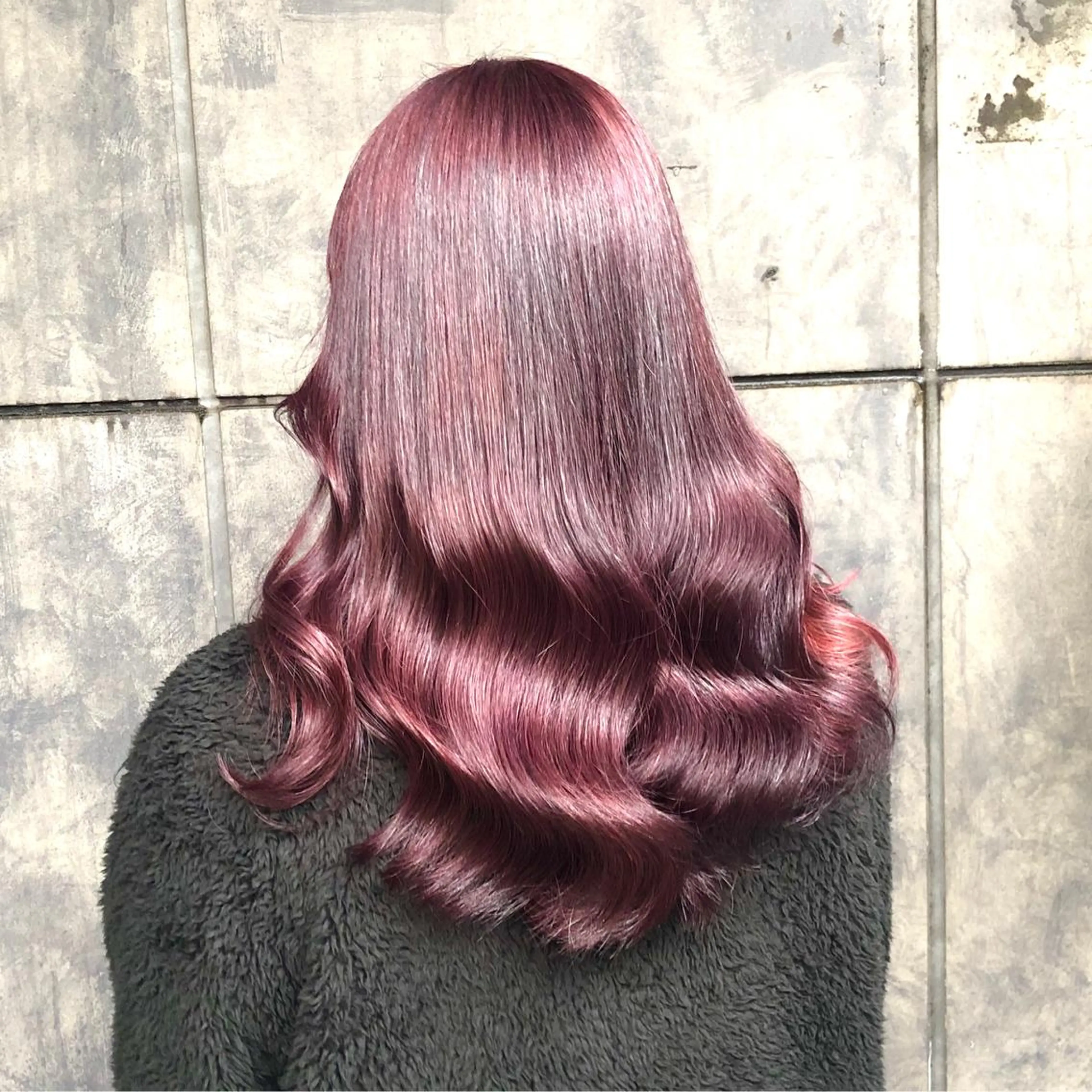 ロング カラー ブリーチ ヨシンモリ ムルギョル巻き 韓国風ヘア シースルーバング K-POP好き美容師 🇰🇷Kai.Yのヘアスタイル