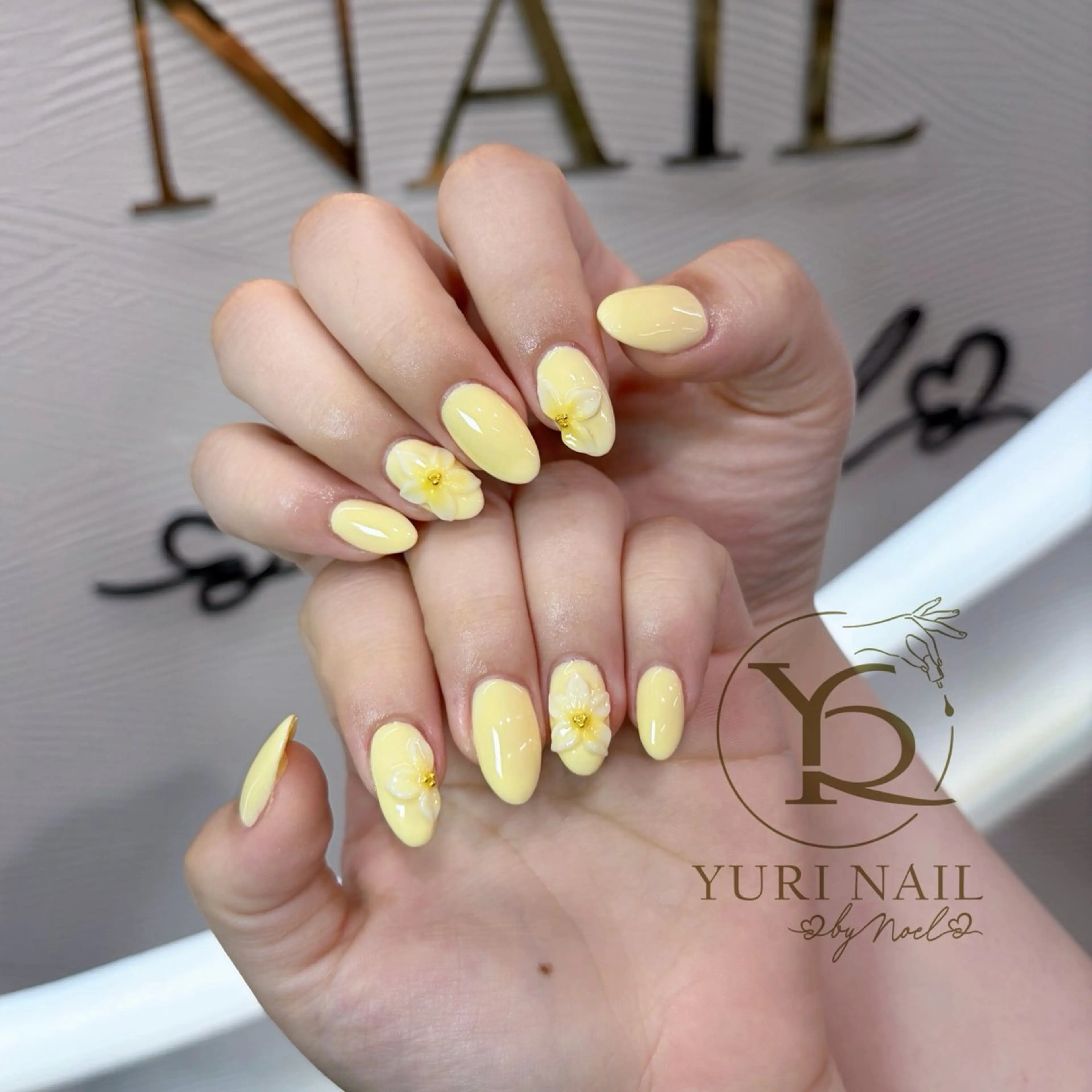 ネイル ハンドネイル フットネイル ハンドケア YURI Nail Narita所属・YURI Nail NARITAのネイルデザイン
