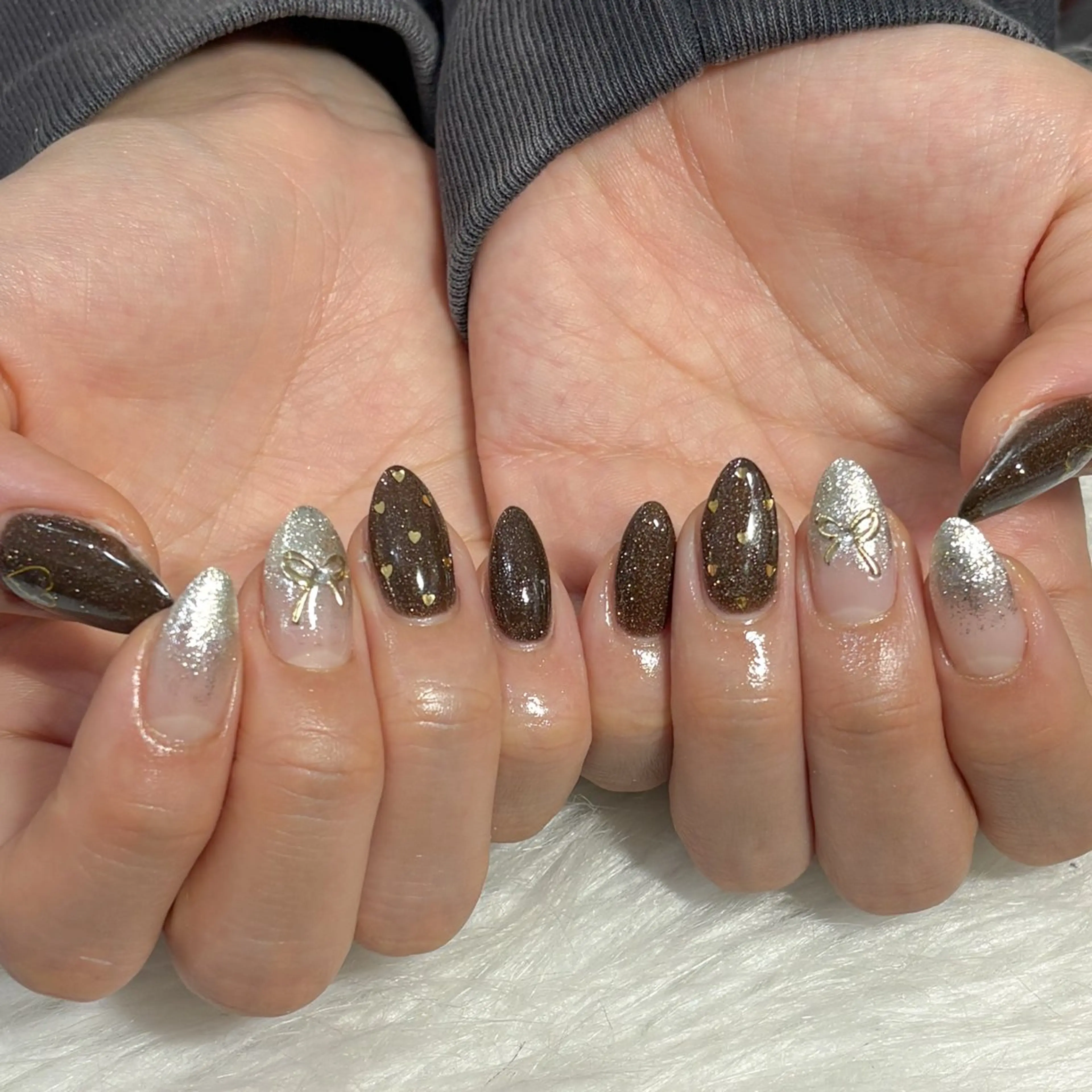 ネイル ハンドネイル LAVISH manaのネイルデザイン