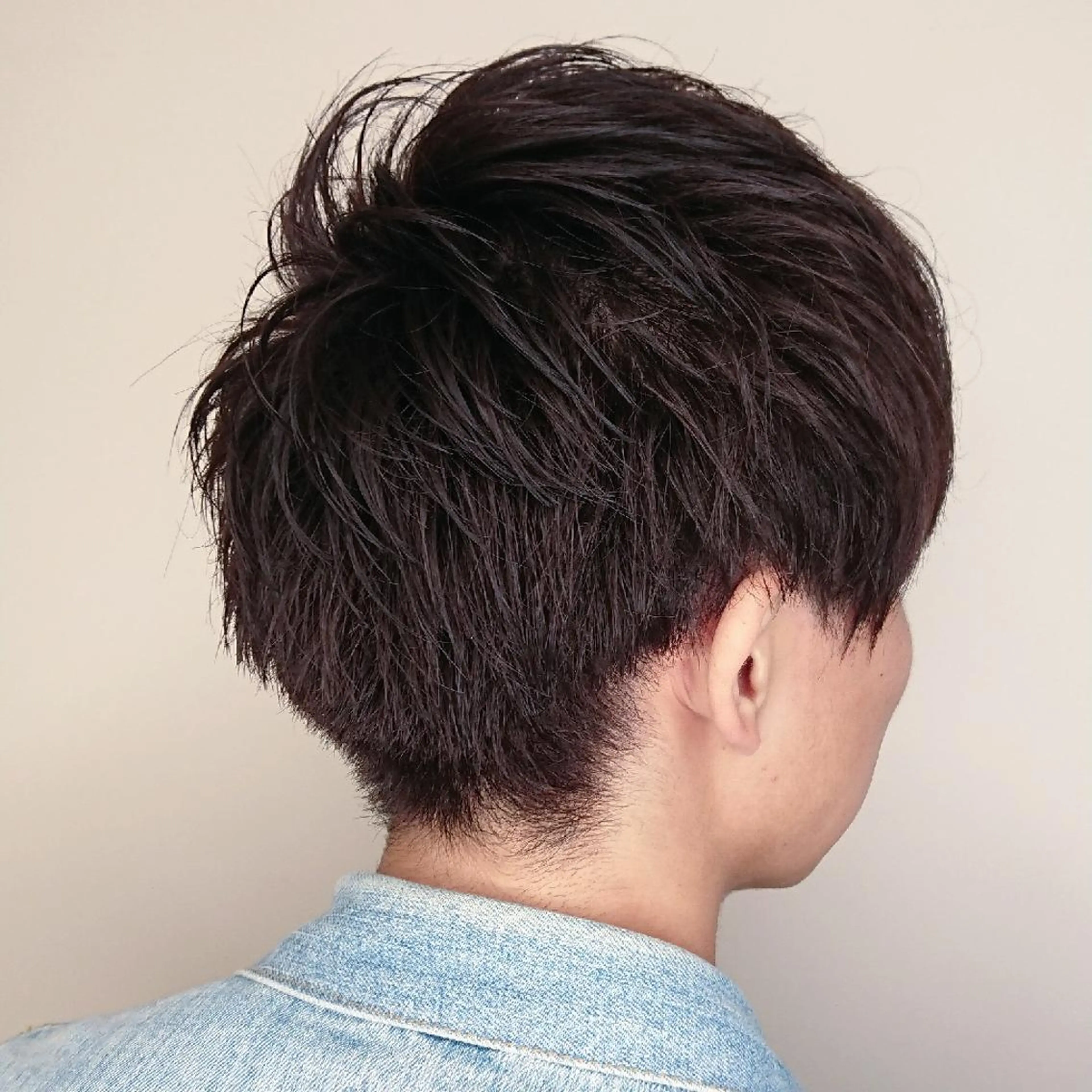 メンズ アップバング メンズブリーチ マッシュ メンズパーマ カット パーマ ブリーチ/ヘアケア/ 艶髪/イギチハルのヘアスタイル