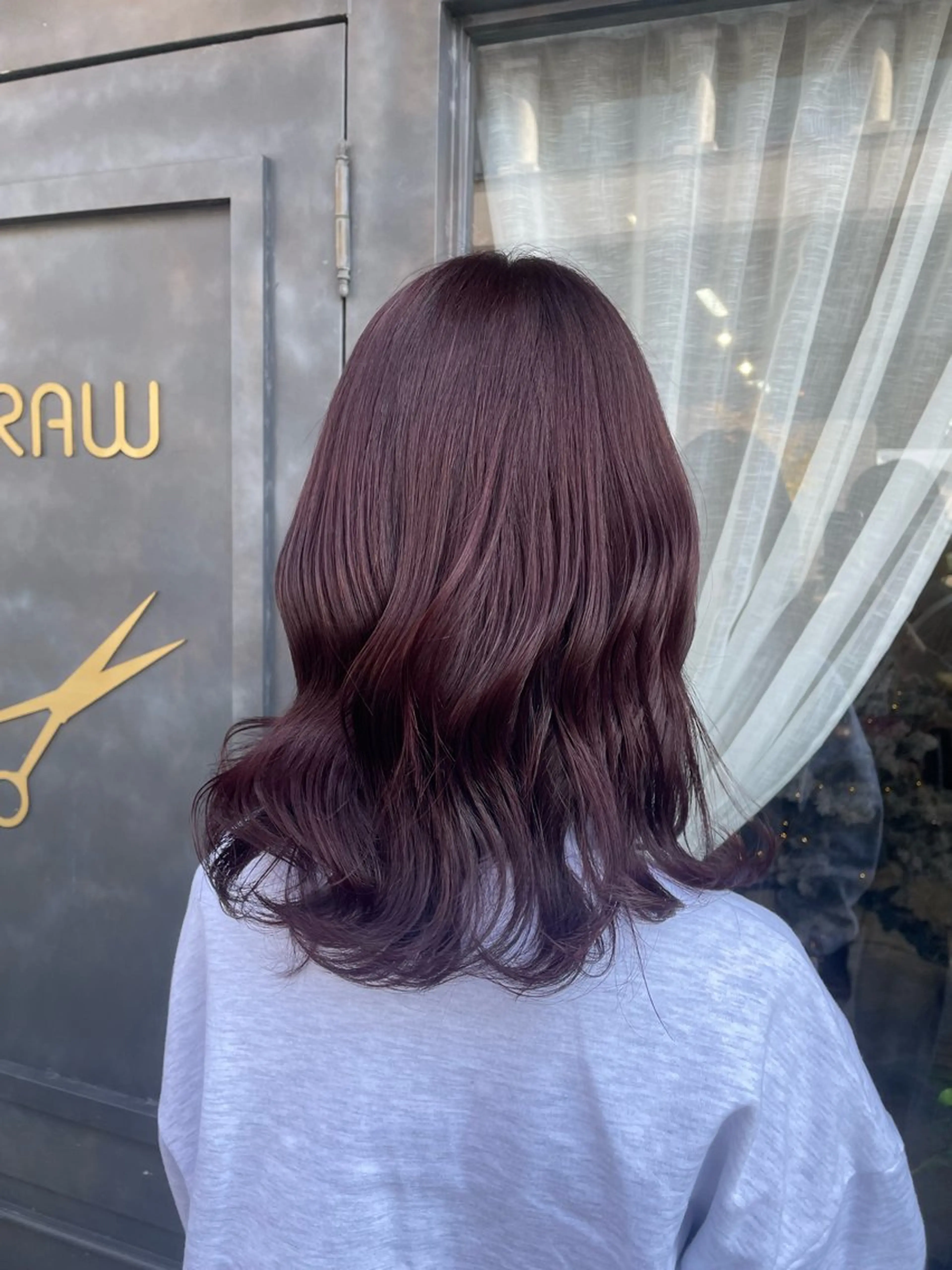 セミロング カラー BOTABIUM nanamiのヘアスタイル