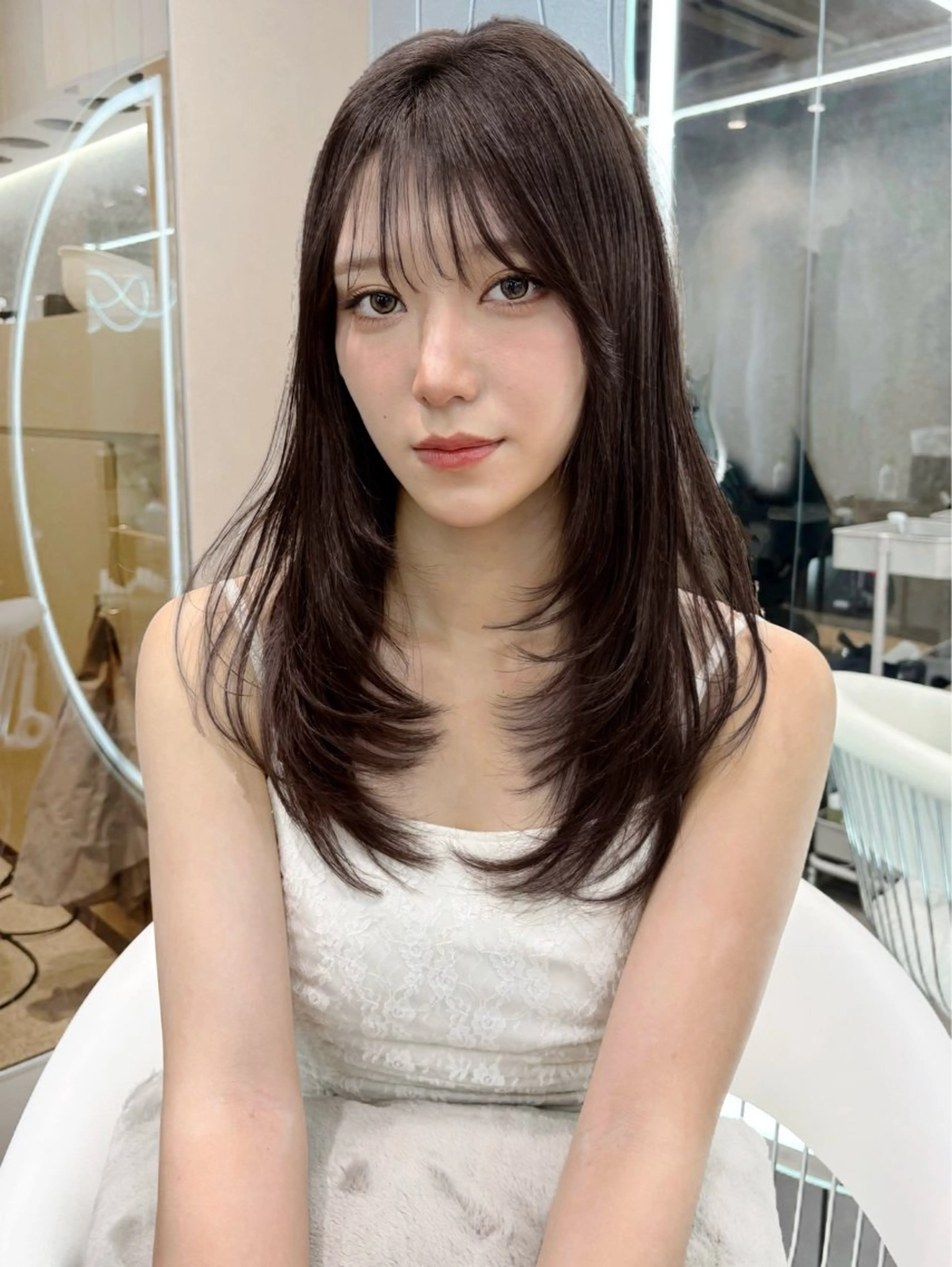 ロング ヘアアレンジ アッシュ ボブ くびれヘア 顔まわりレイヤー 顔周りカット カット 縮毛矯正 トリートメント ヘアセット 大宮‎🩵縮毛矯正 レイヤー　佐藤和のヘアスタイル