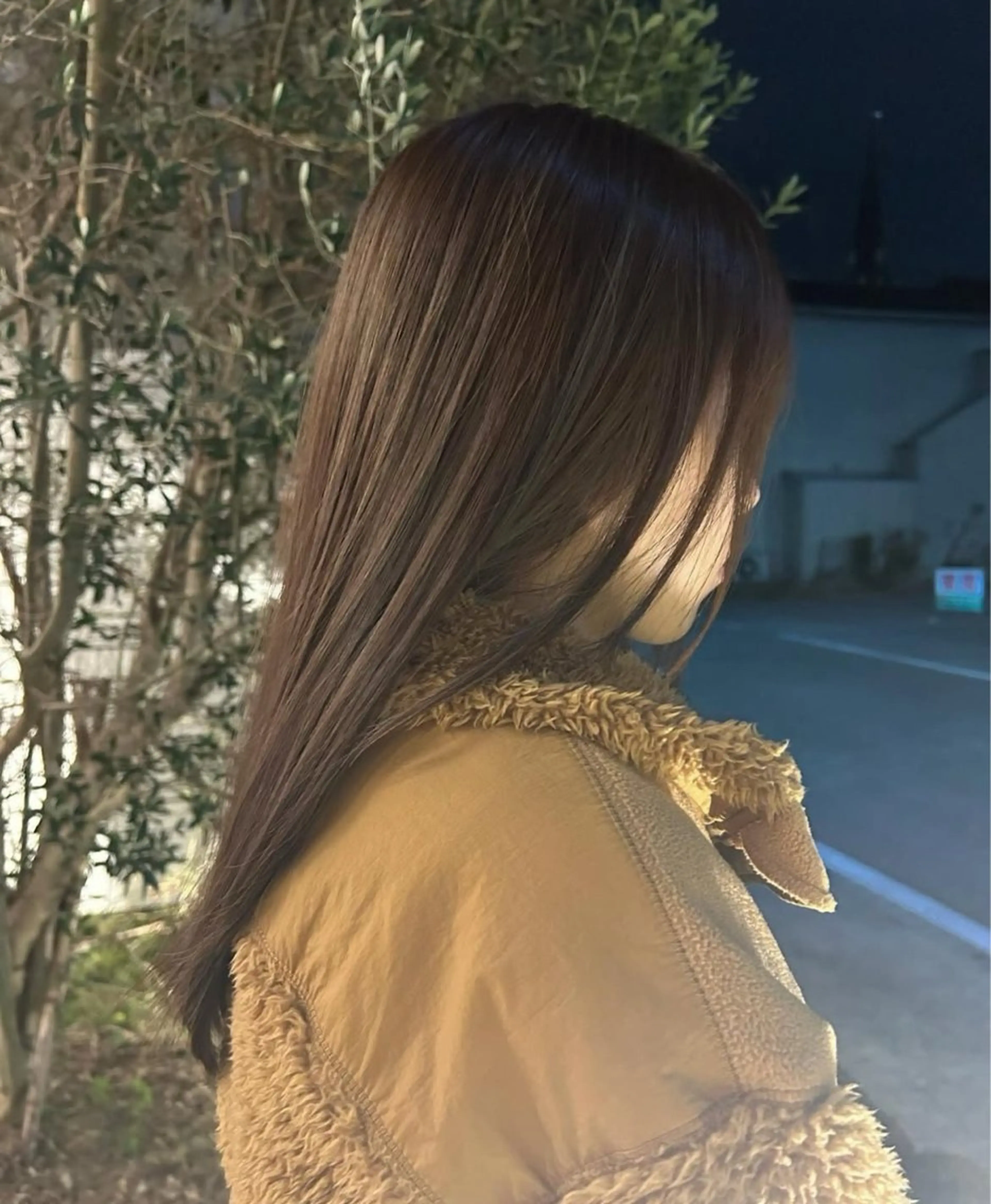 カラー Dille所属・Dille RENAのヘアスタイル