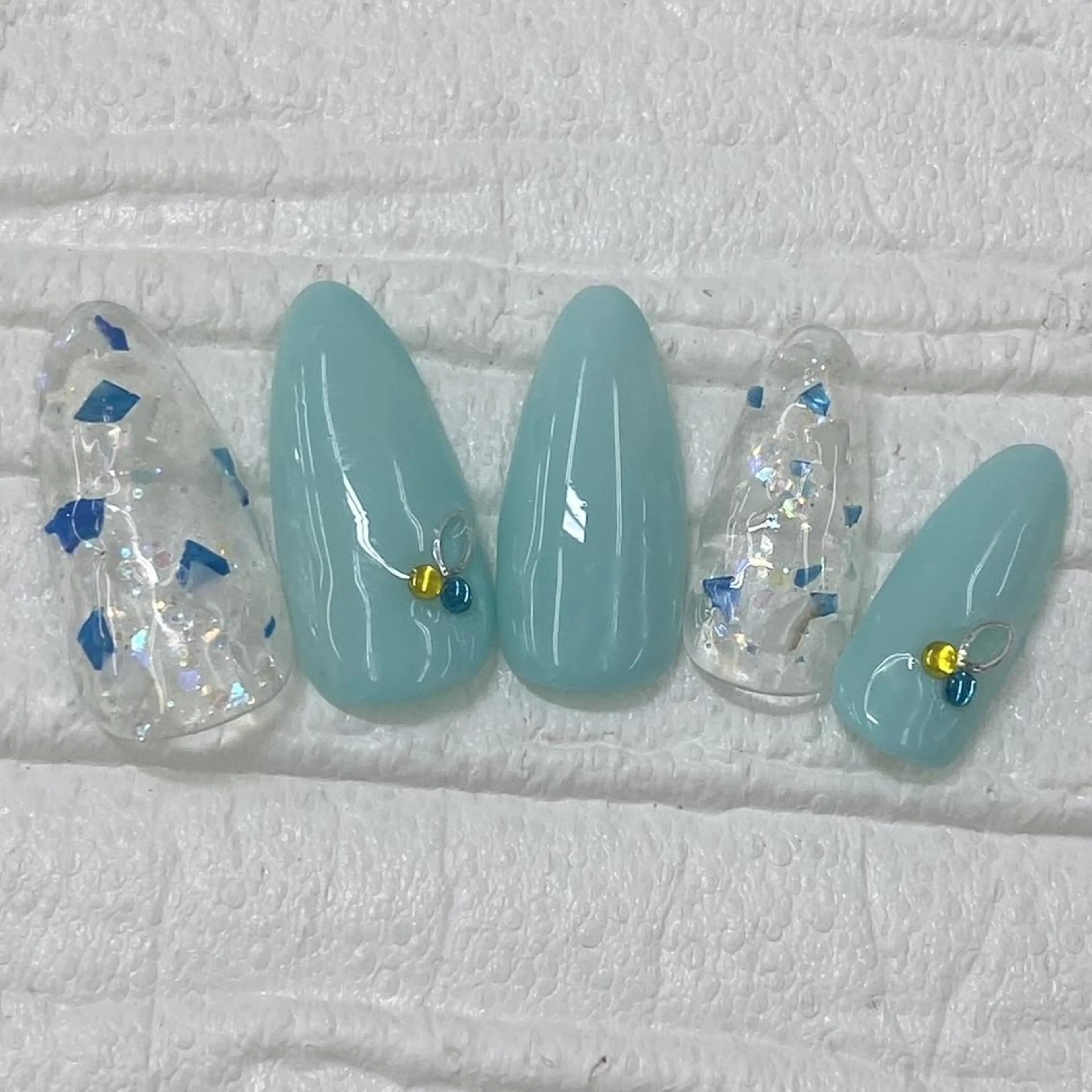 ネイル Nail salon Honey Beeのネイルデザイン