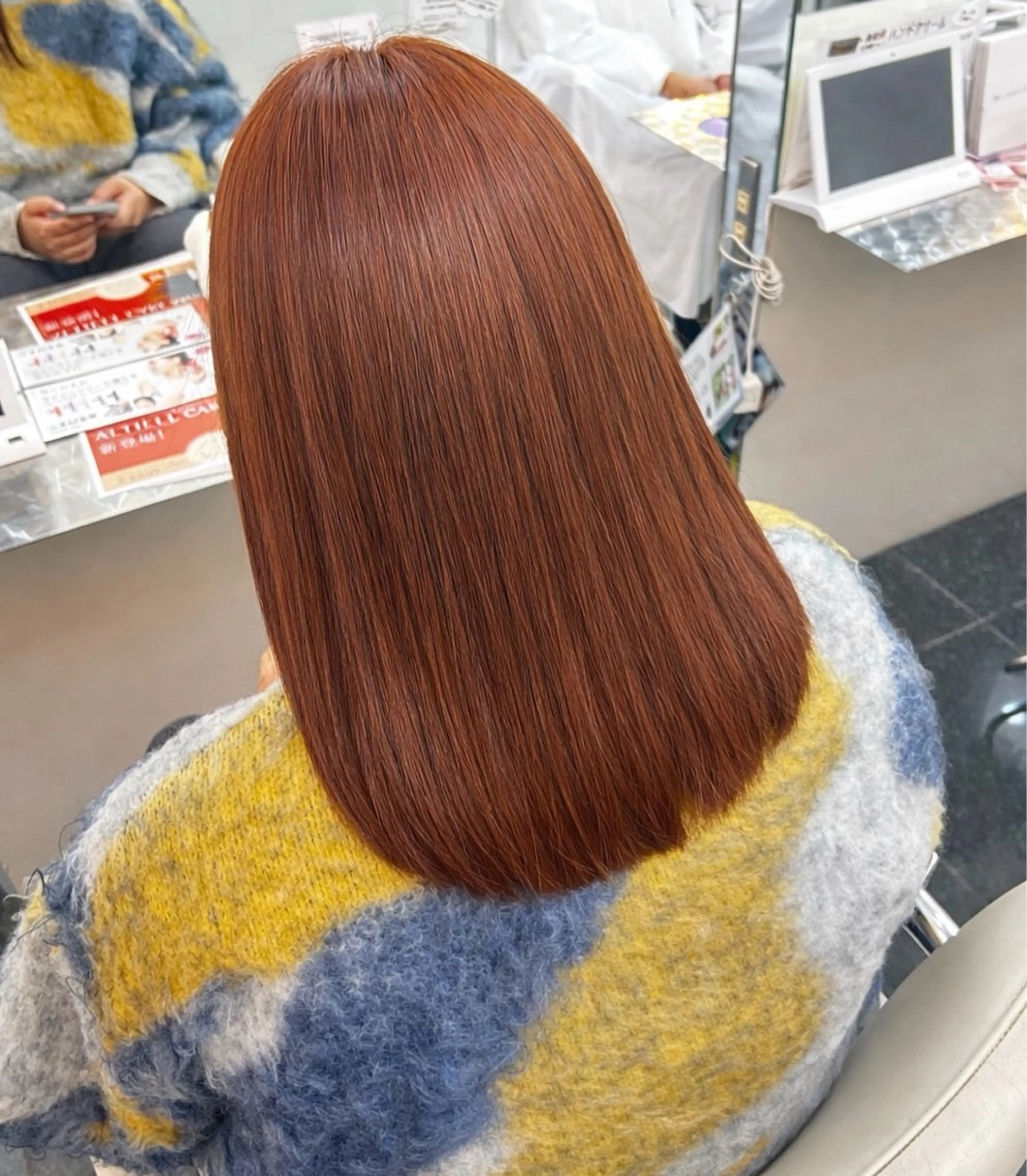 ミディアム カラー ブリーチ ダブルカラー ブリーチなしカラー オレンジ ヘアカラー ガーリー×韓国🎀 ⟡.·天野結良⟡.·のヘアスタイル