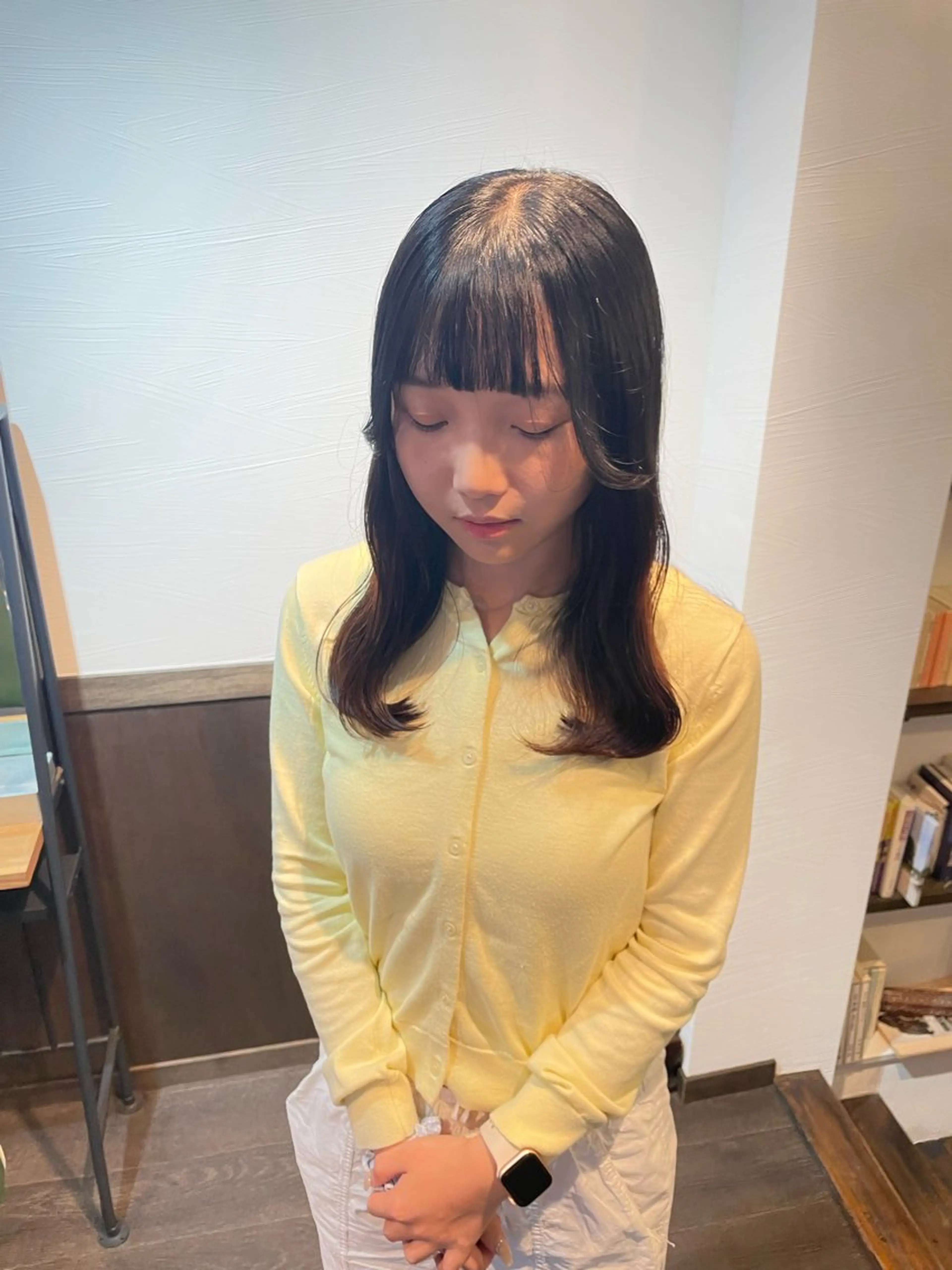 ロング 顔周りカット リ ノのヘアスタイル