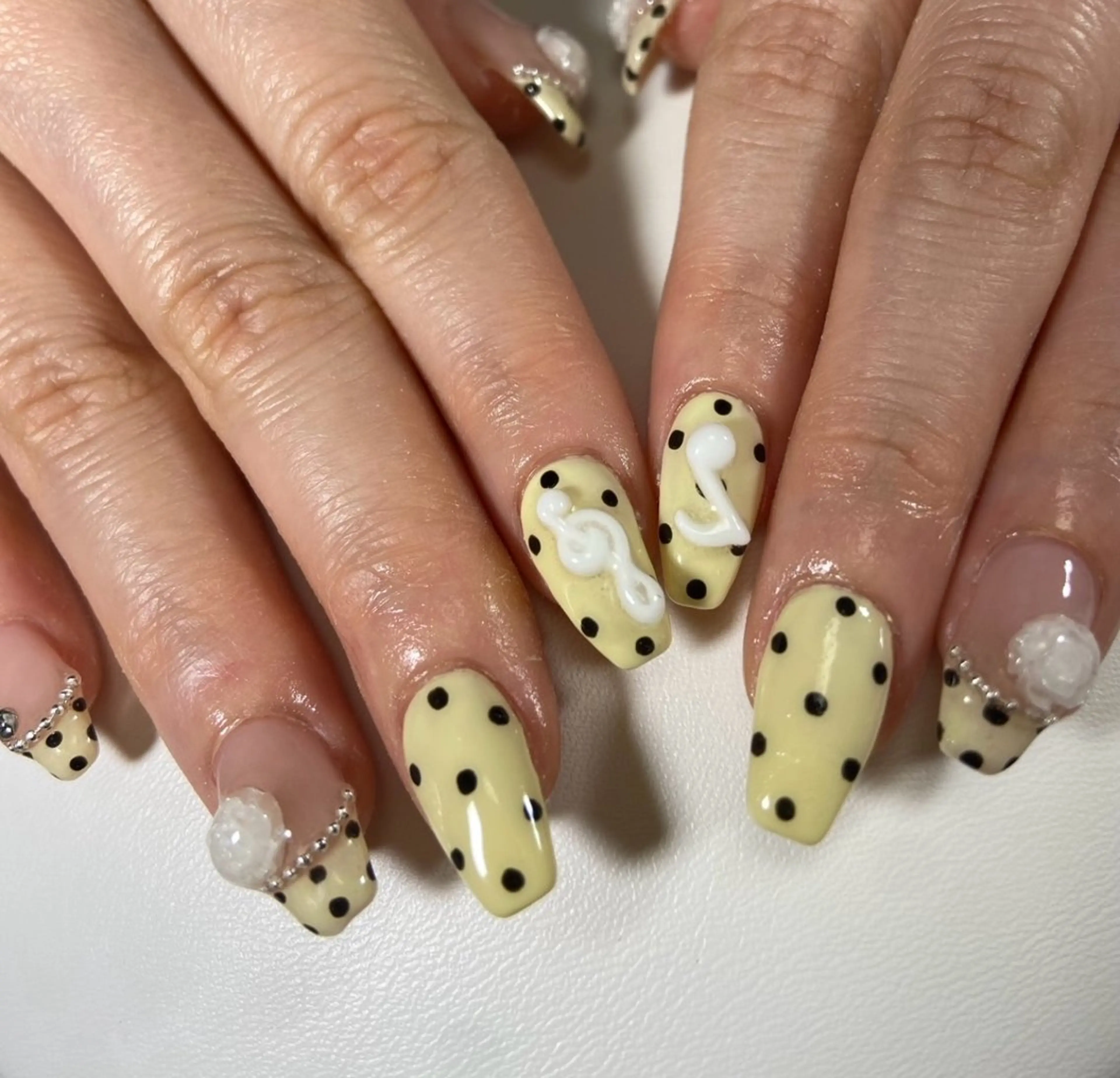 ネイル ハンドネイル y mikuのネイルデザイン