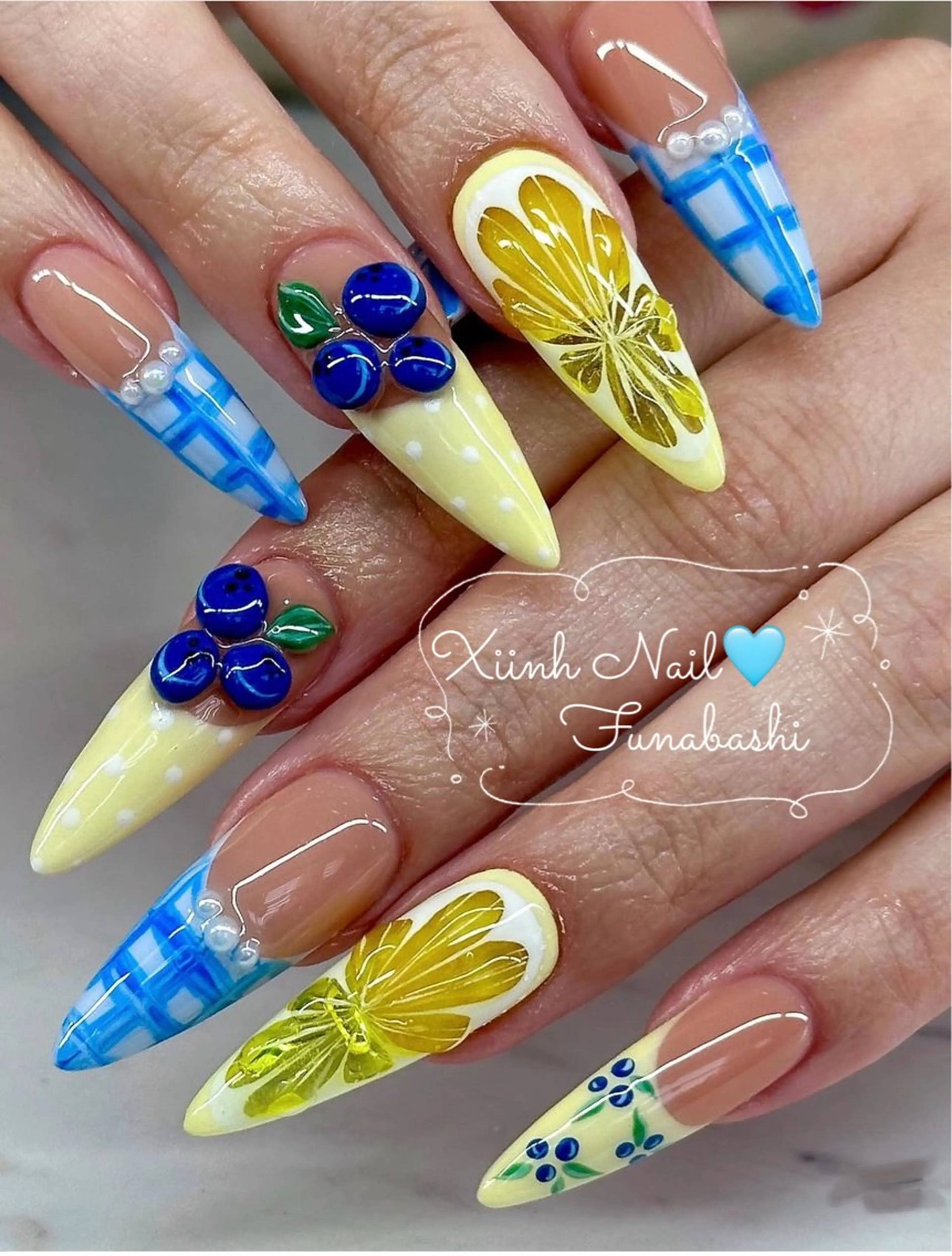 🌸アートネイル 150分 ¥9990→¥8290 小さいストーン4本まで無料🆓の写真