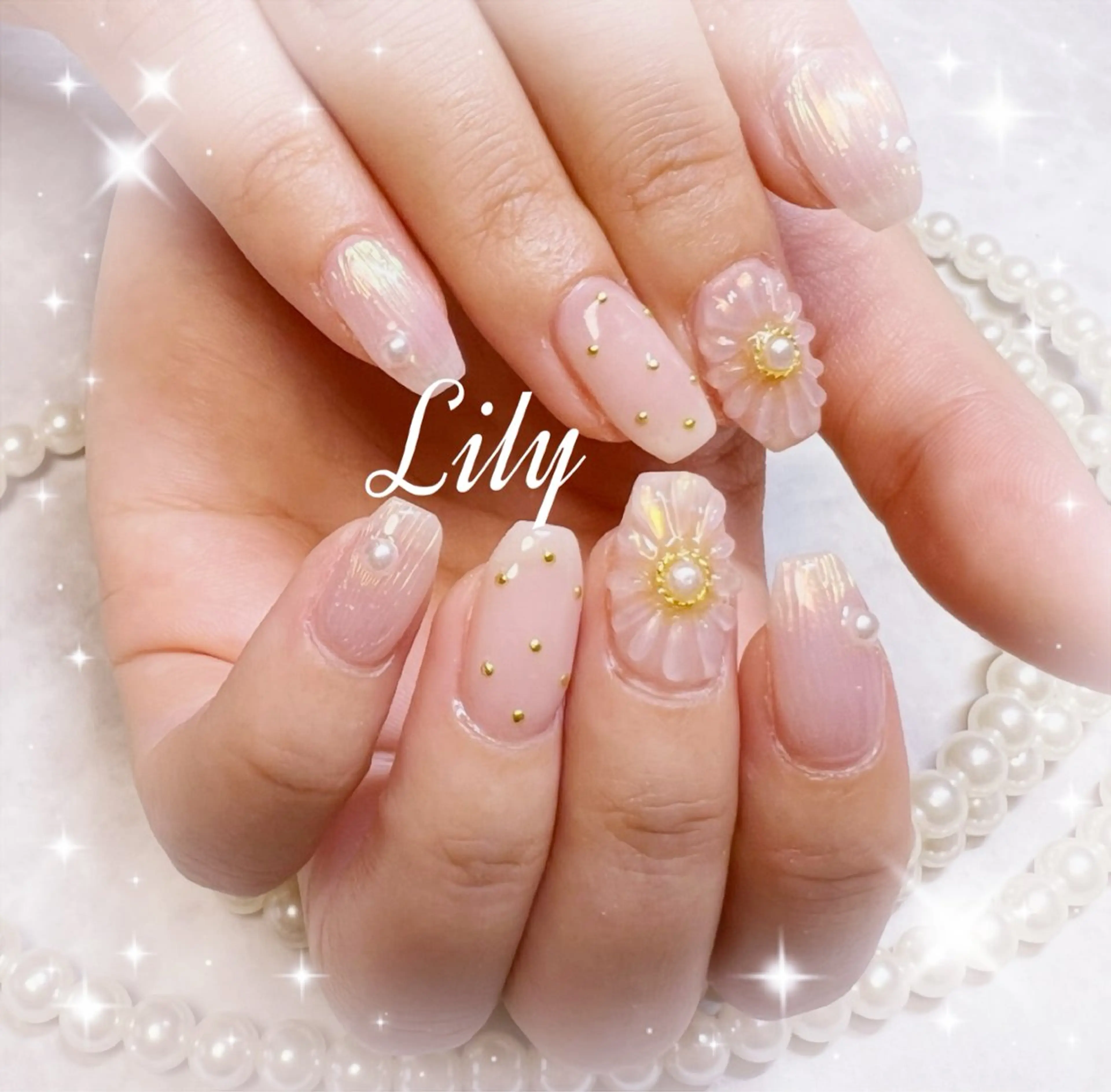 ネイル ハンドネイル Lily*nail 🌻Mii🌻のネイルデザイン