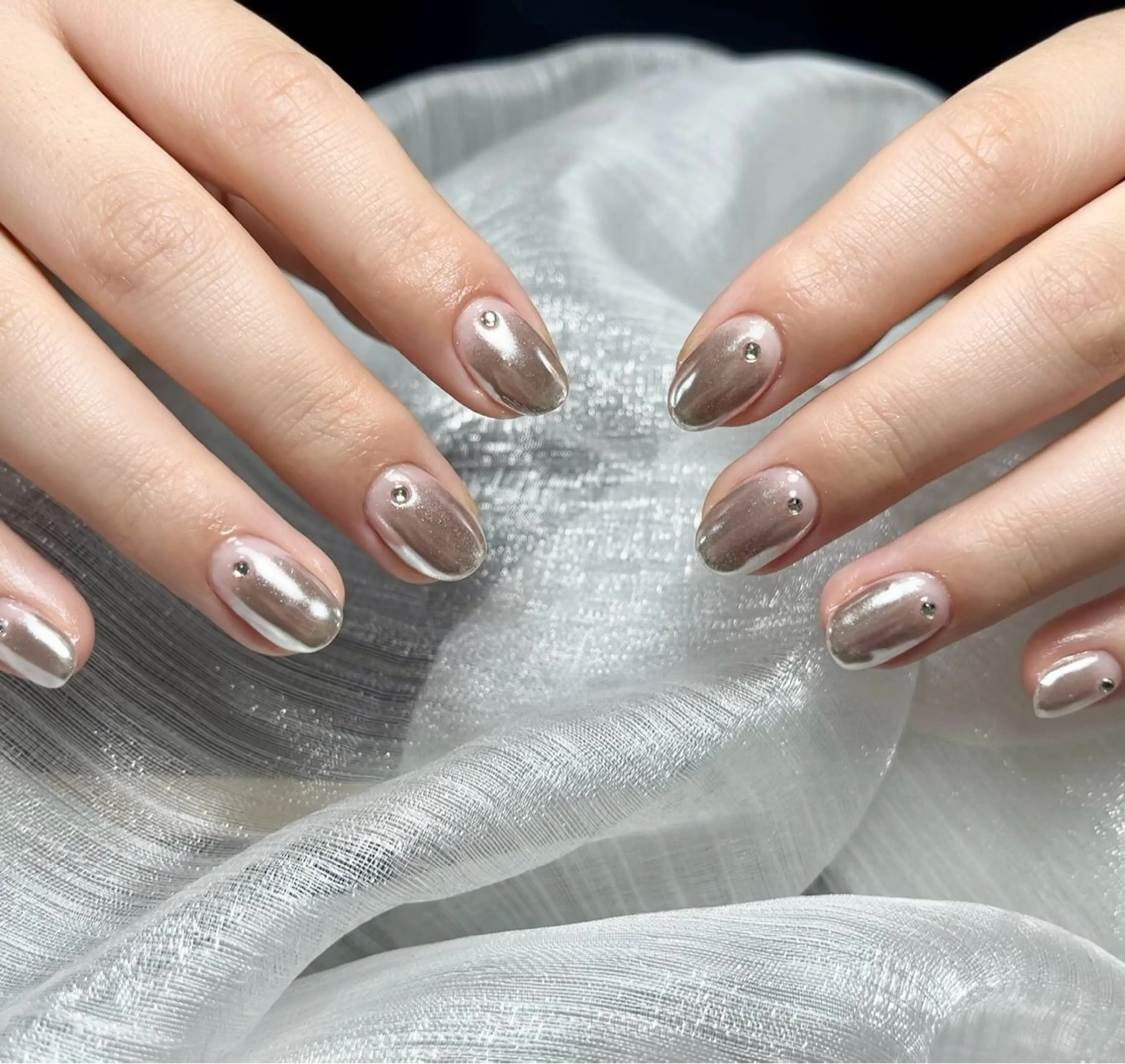 ネイル 長さ出し フレンチネイル グラデーション マグネットネイル マグネットフレンチ ハンドネイル ハンドケア 💕Dreamy KIYO💕のネイルデザイン