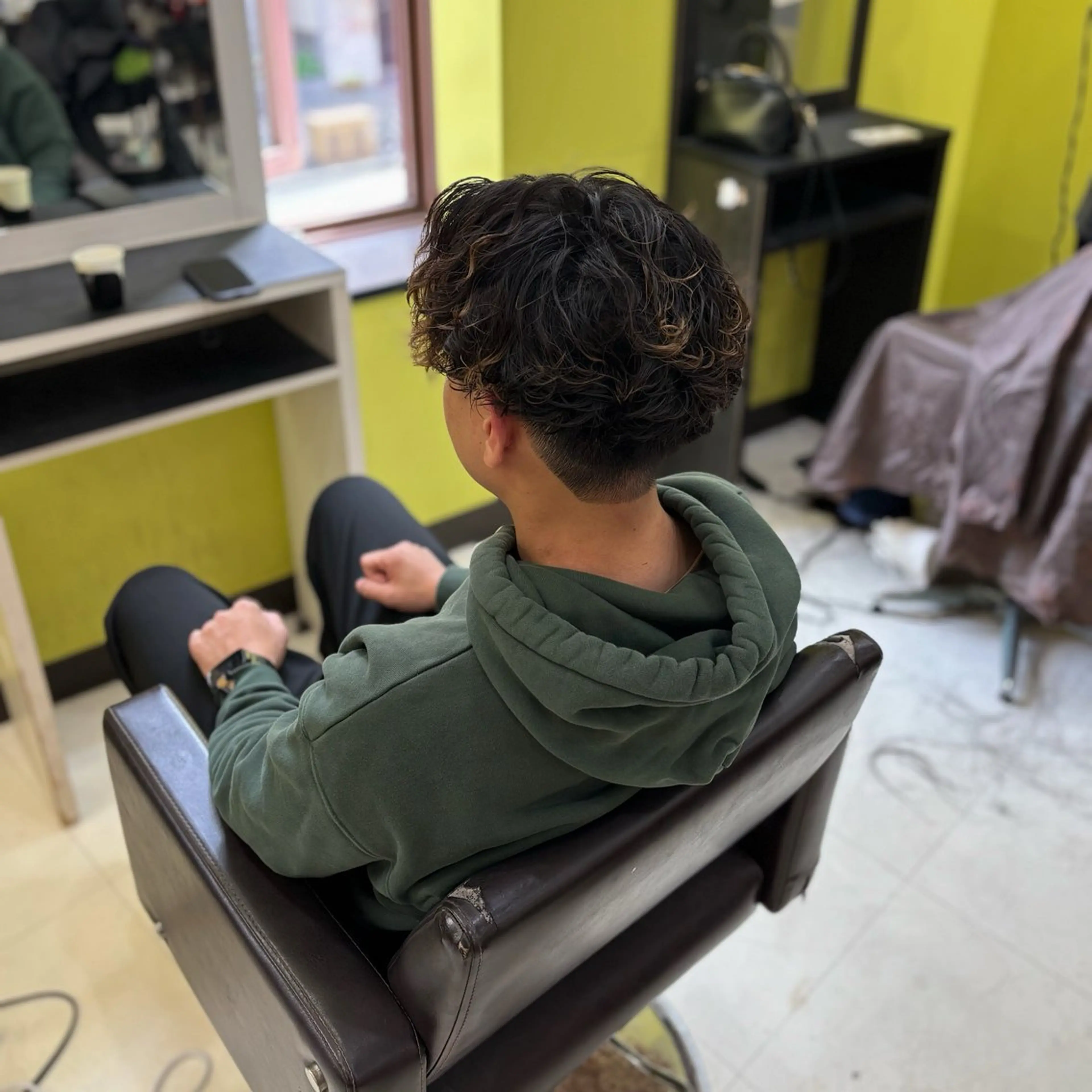 パーマ メンズ メンズパーマ ツイストスパイラルパーマ スパイラルパーマ カット パーマ MIRAN stylistのヘアスタイル