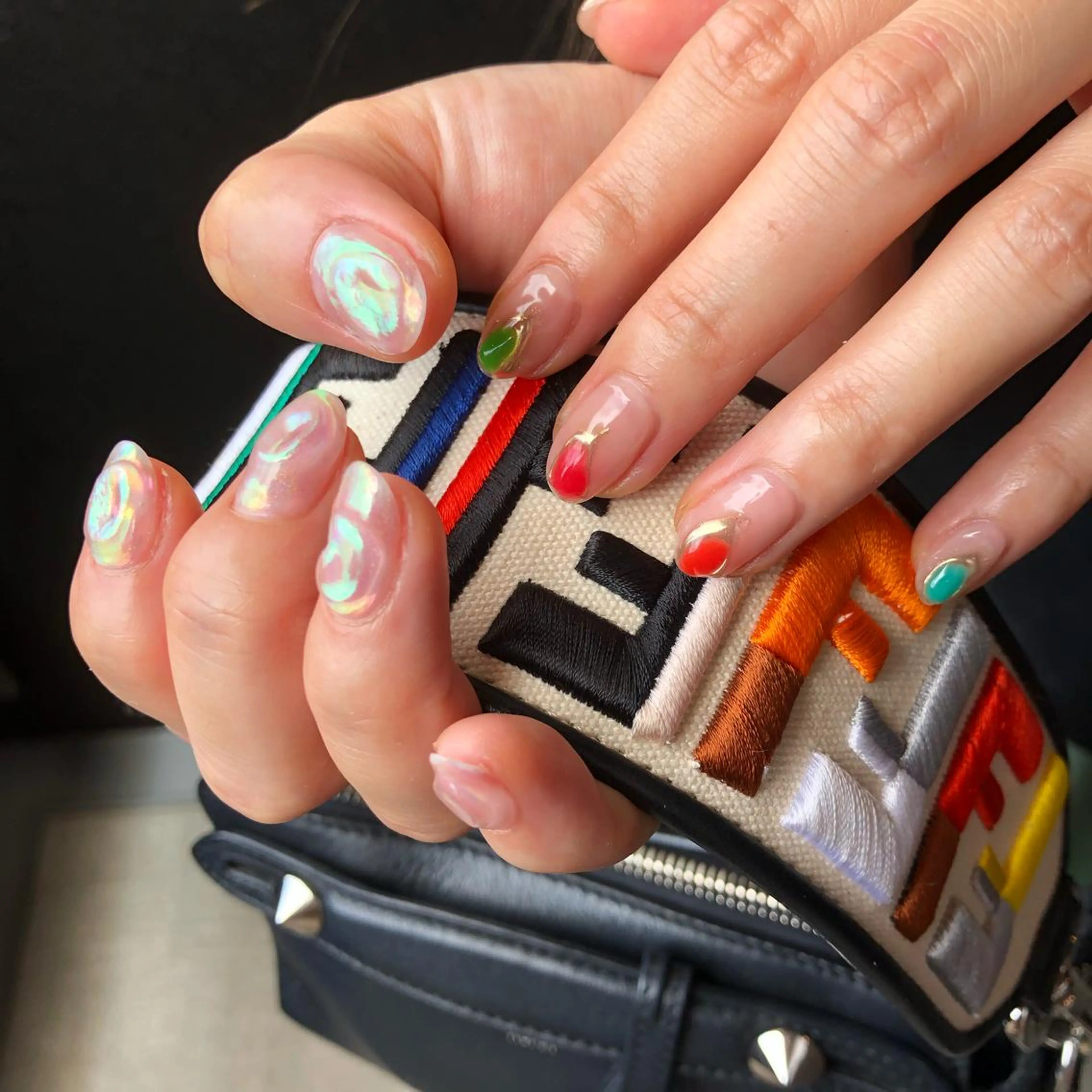 ロング カラー ヘアアレンジ キッズ ネイル マツエク・マツパ 福田 加奈のネイルデザイン