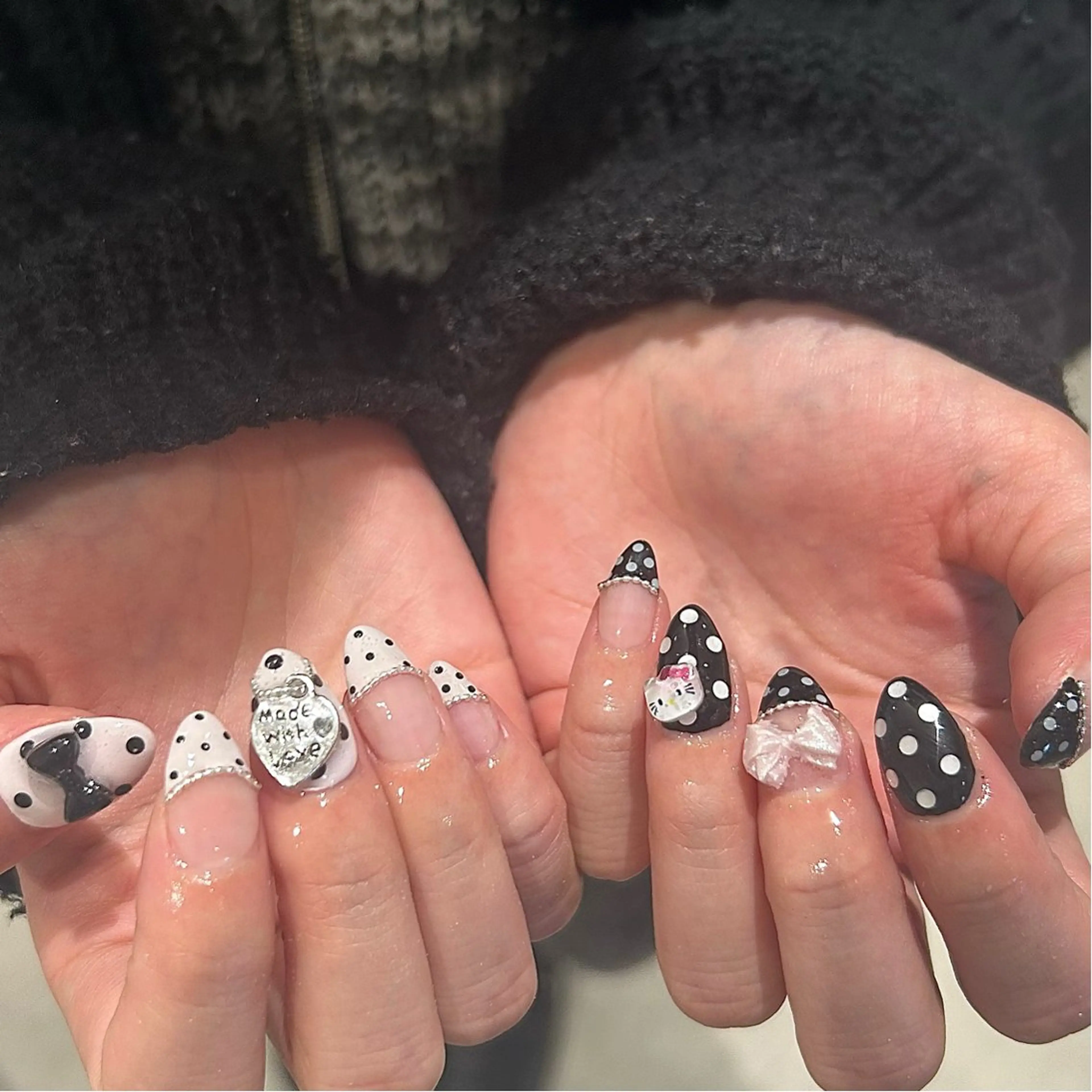 ネイル ハンドネイル honoka ガーリーネイル໒꒱のネイルデザイン