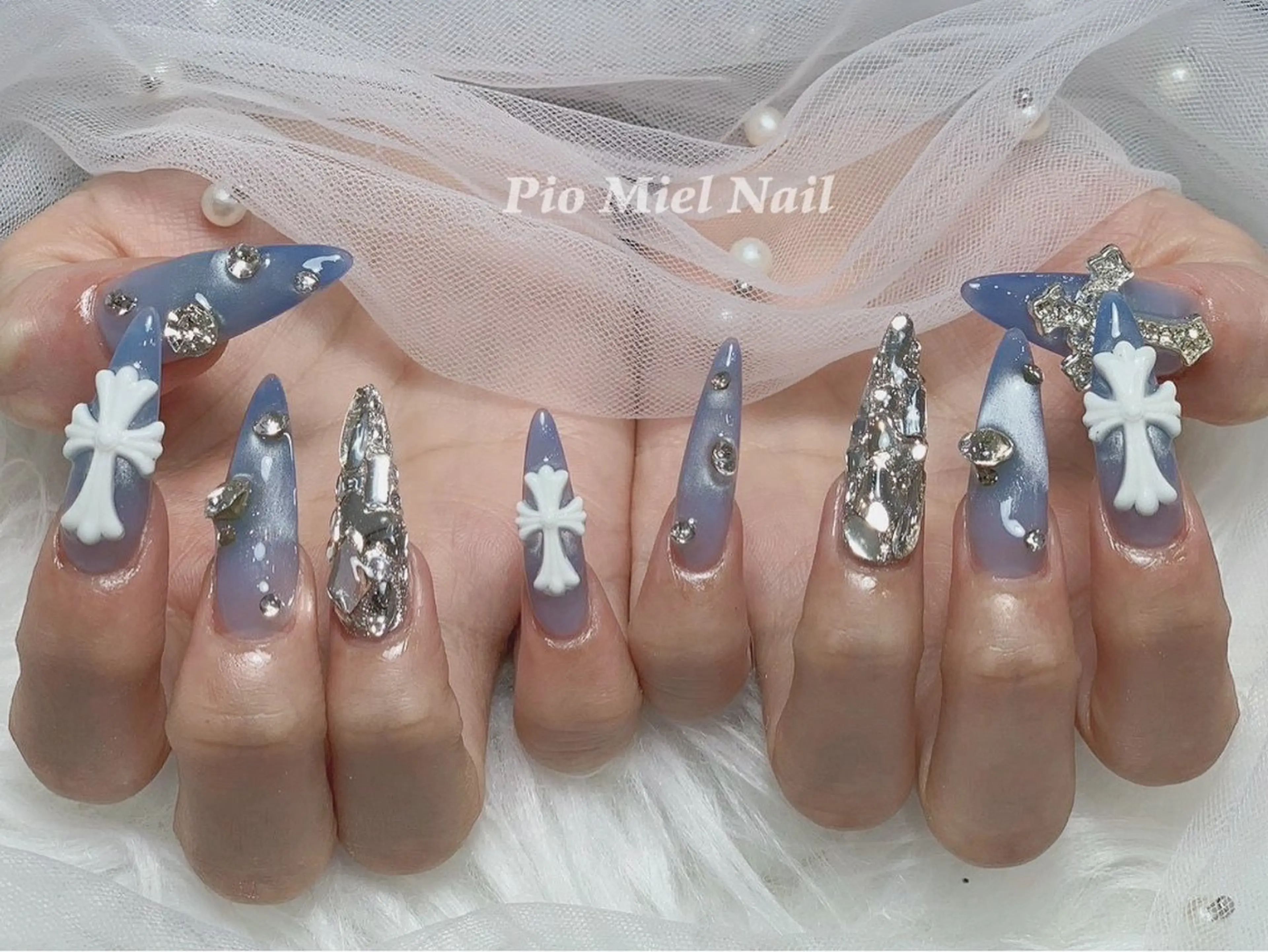 ネイル Pio Mielのネイルデザイン