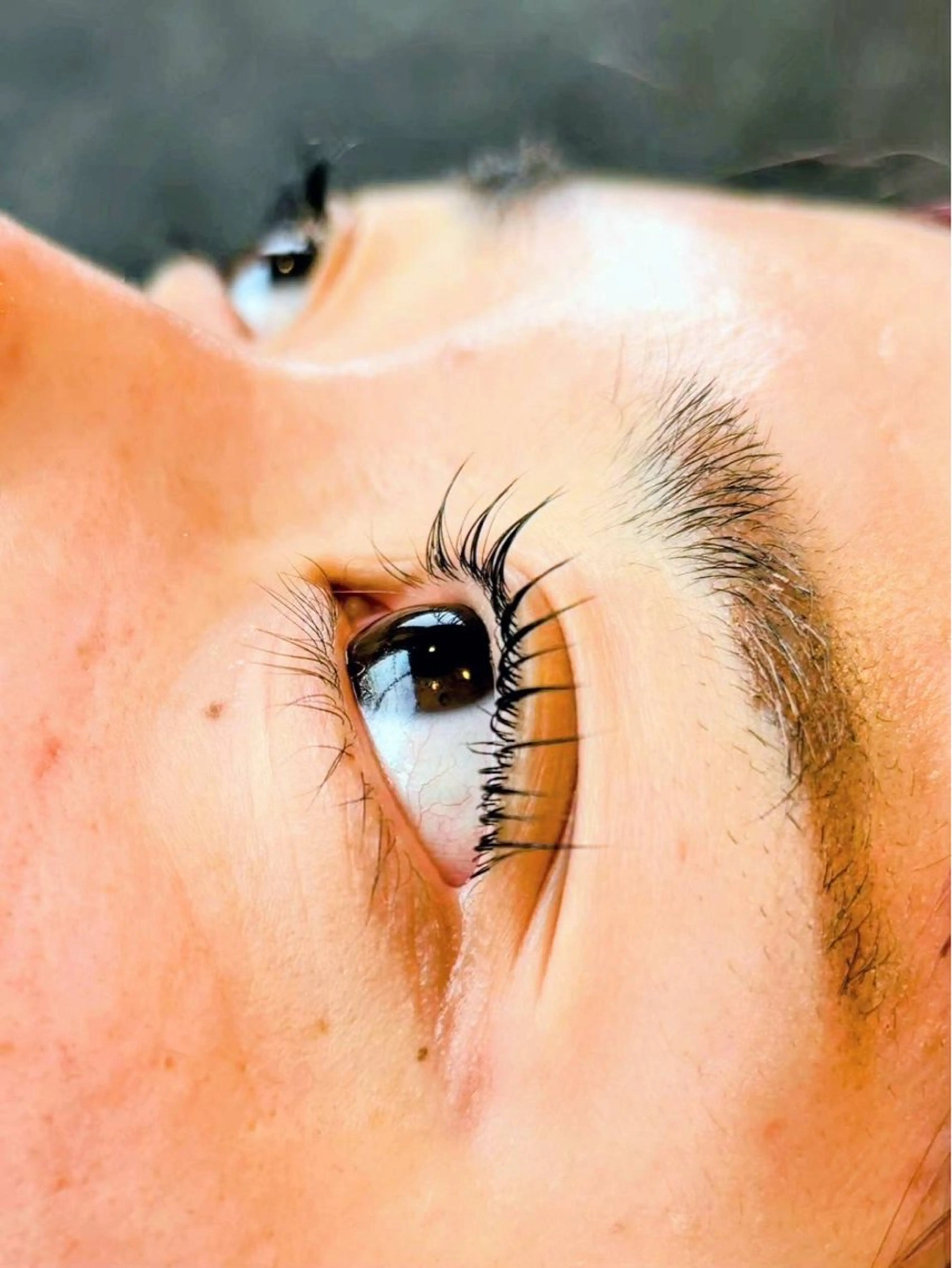 パリジェンヌラッシュリフトの写真