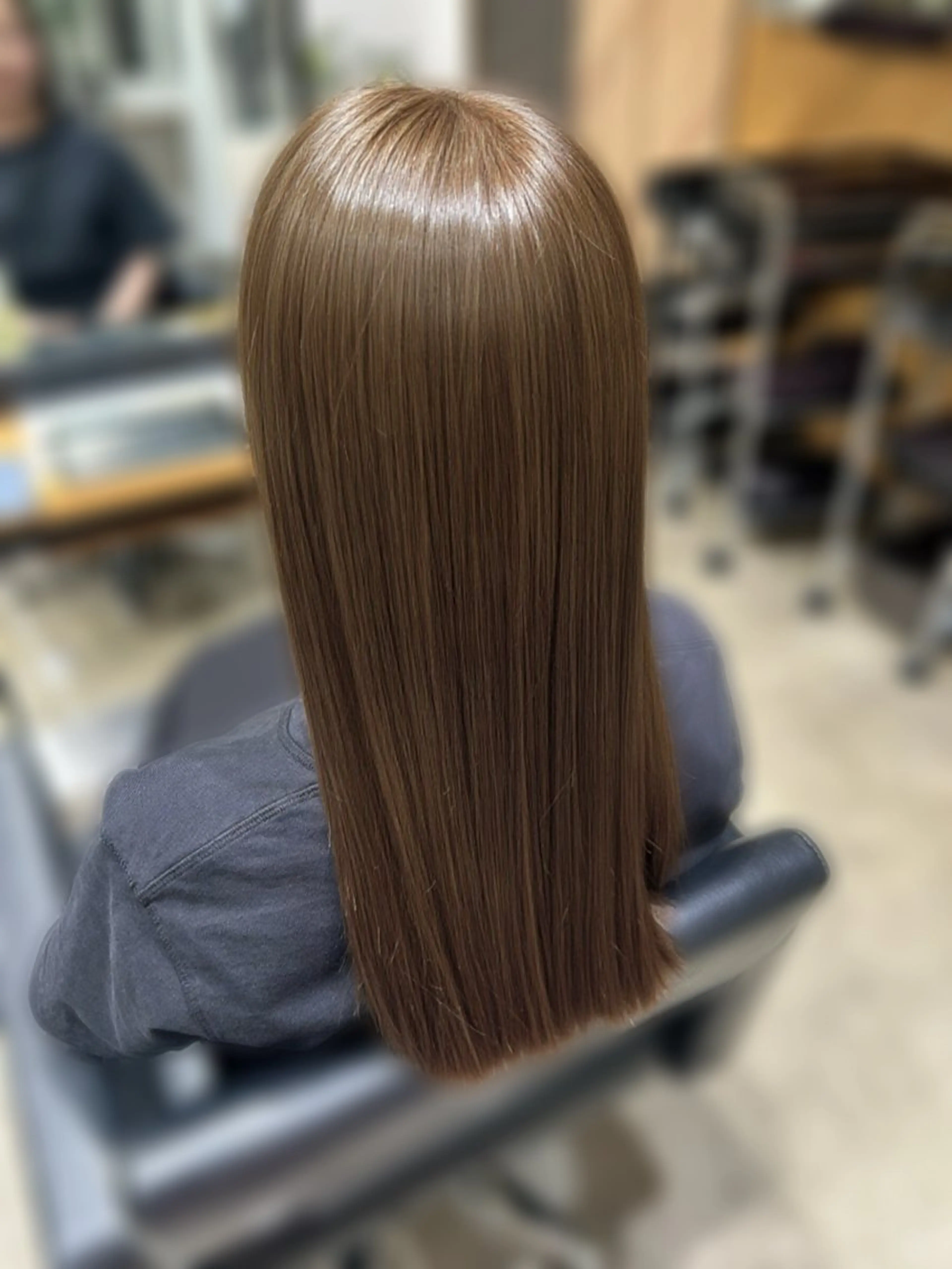 ロング カラー ベージュカラー ブリーチ ブリーチなしカラー ヘアカラー くろだ かなのヘアスタイル