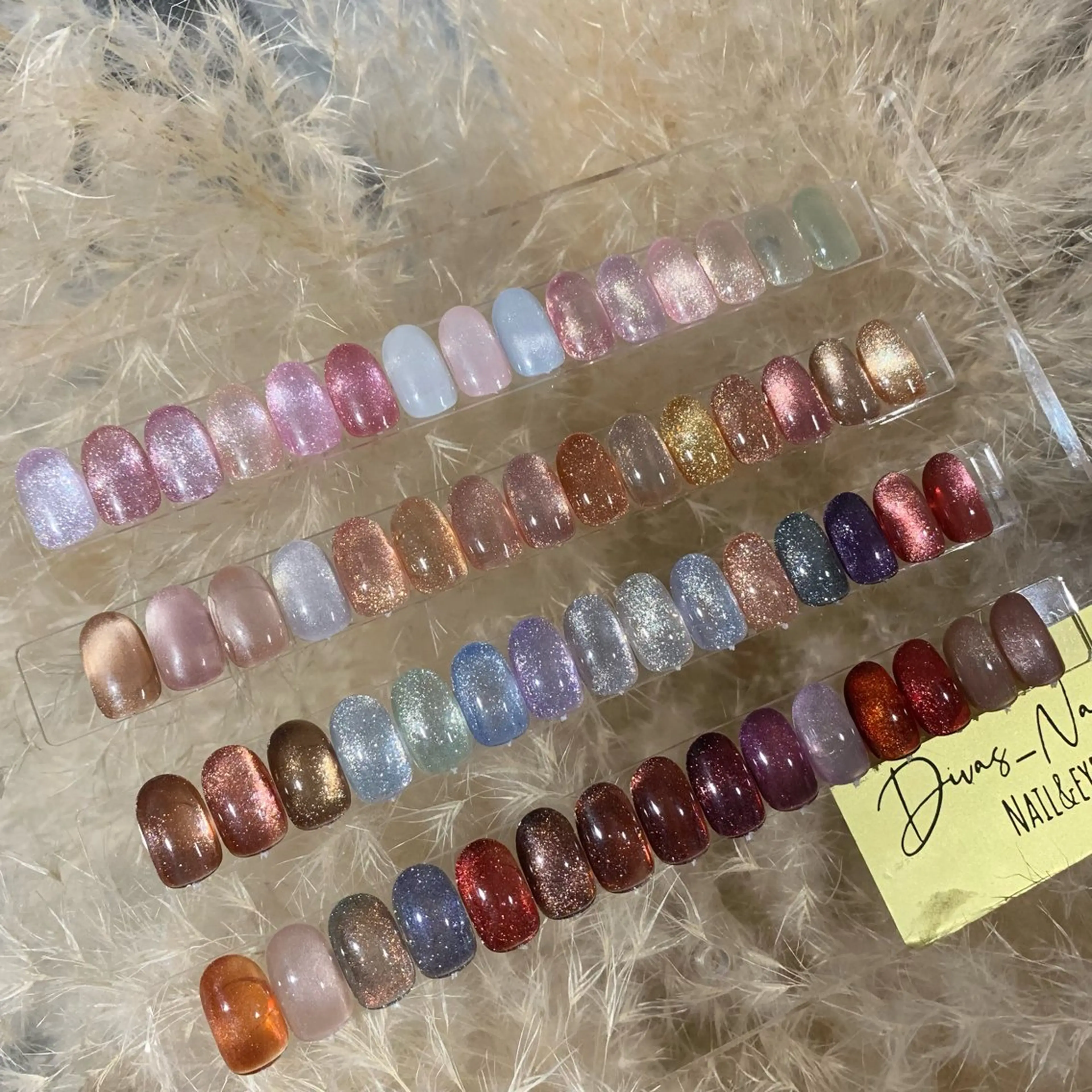 キラキラ💎✨️フラッシュマグネットワンカラー【期間限定色】の写真