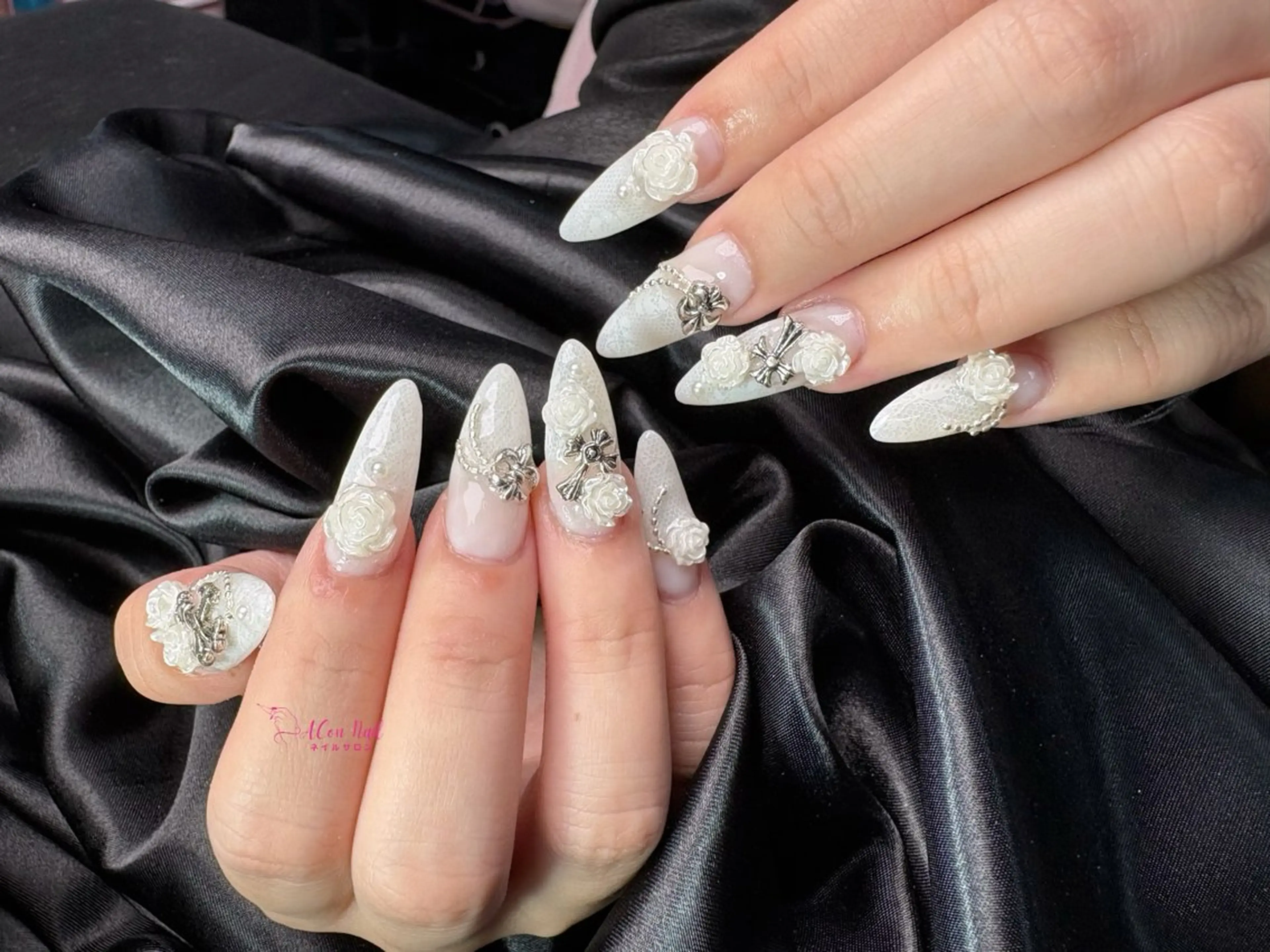 ネイル 桜ネイル 長さ出し フラワーネイル フレンチネイル ジェルネイル ハンドネイル ACon NailSalonのネイルデザイン