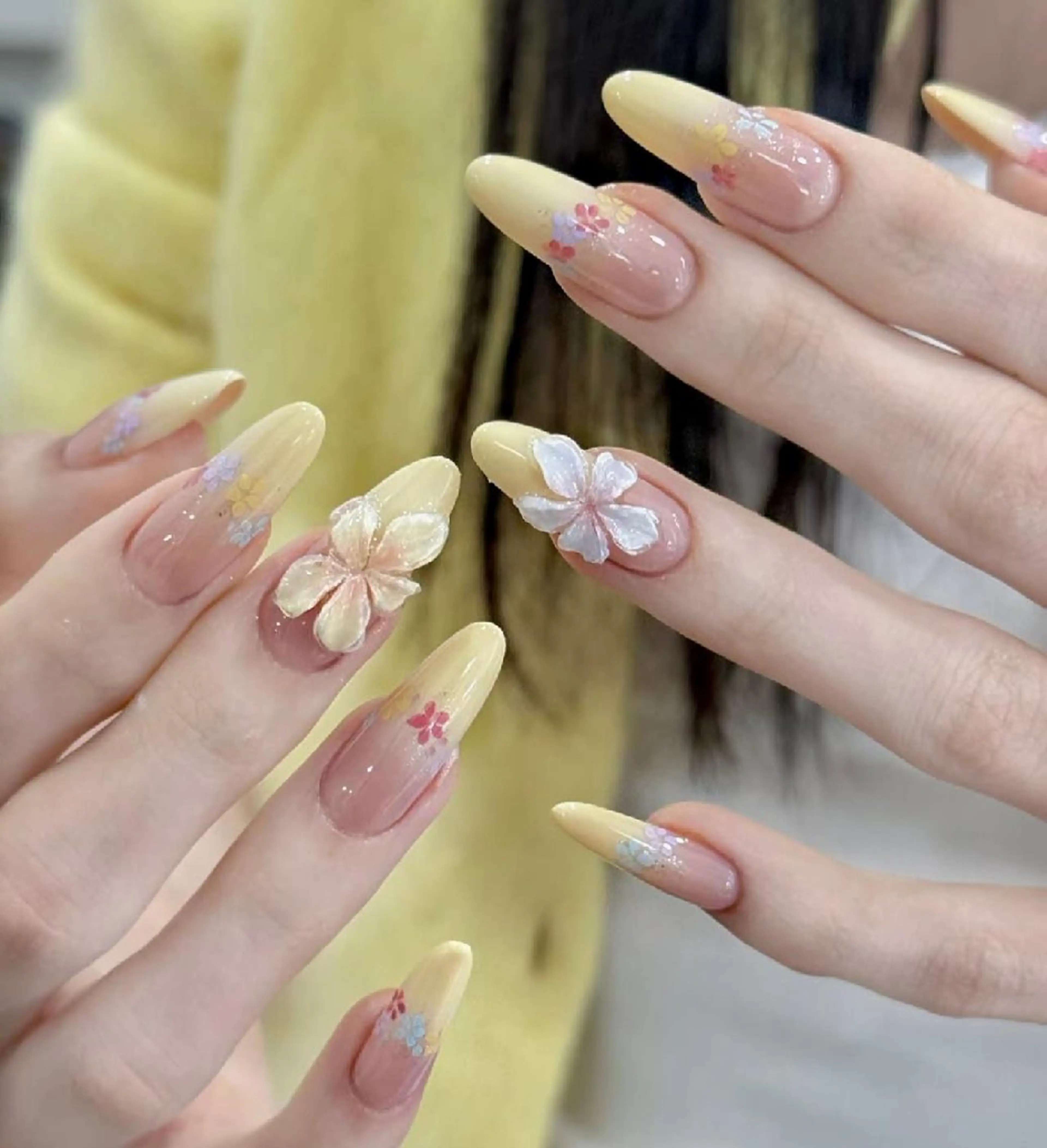 ネイル 小島 阿佑美のネイルデザイン